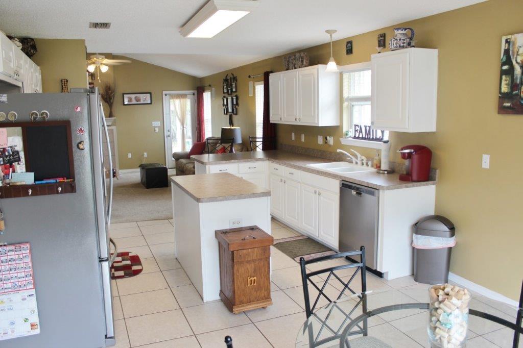 EMERALD VILLAGE S/D - Residential