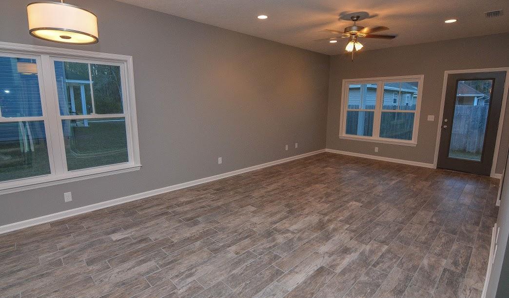 Pines of Lynn Haven - Residential