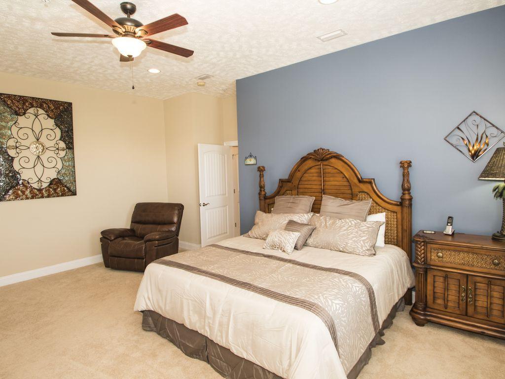 VISTA DEL MAR CONDO - Residential