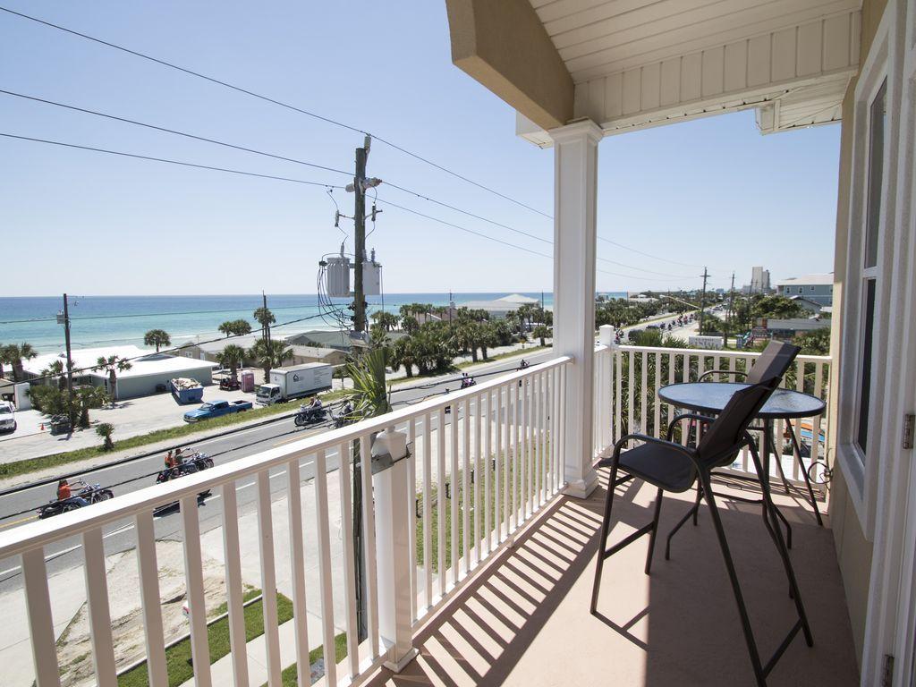 VISTA DEL MAR CONDO - Residential