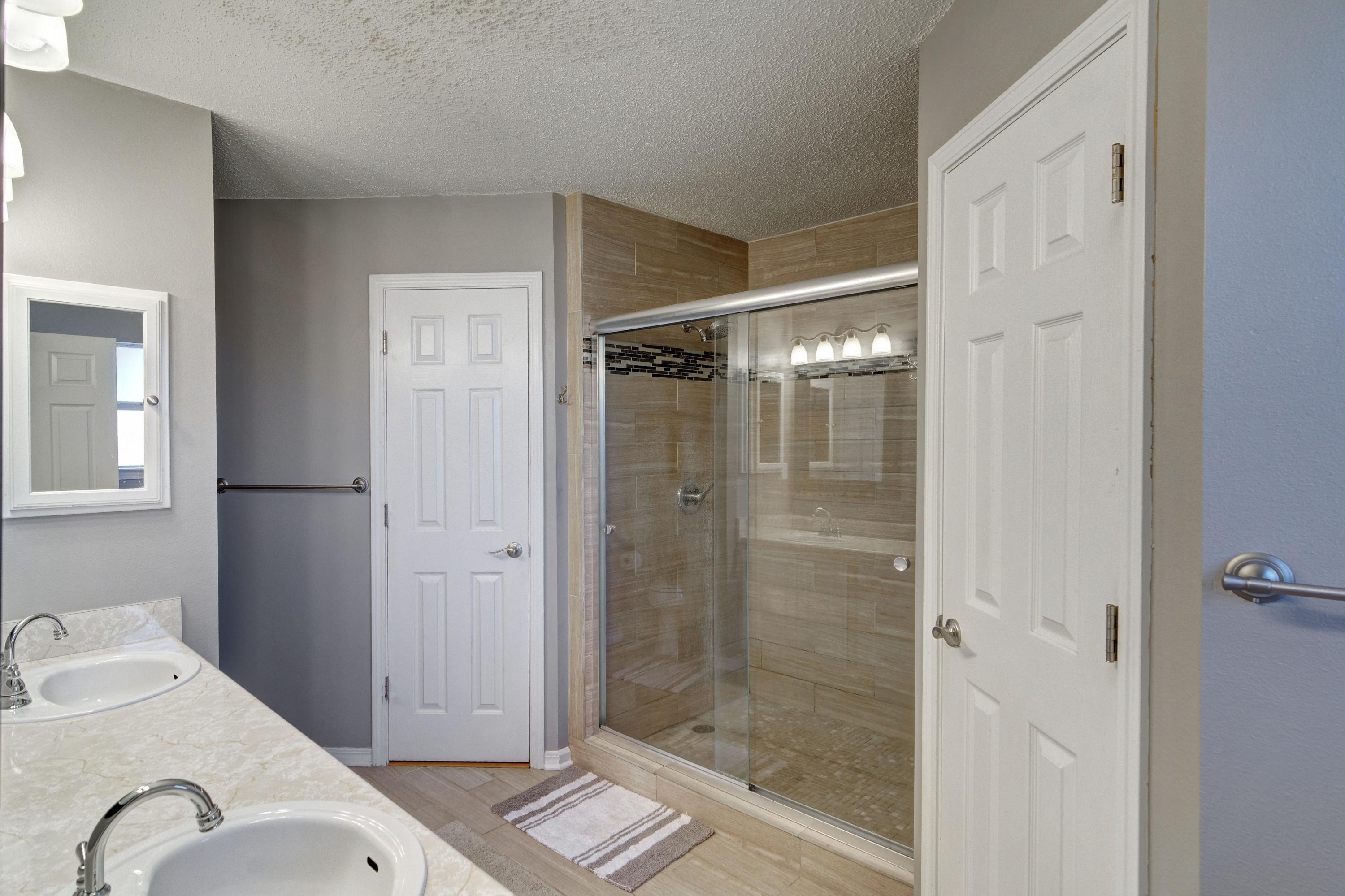 REDSTONE ESTATES - Residential