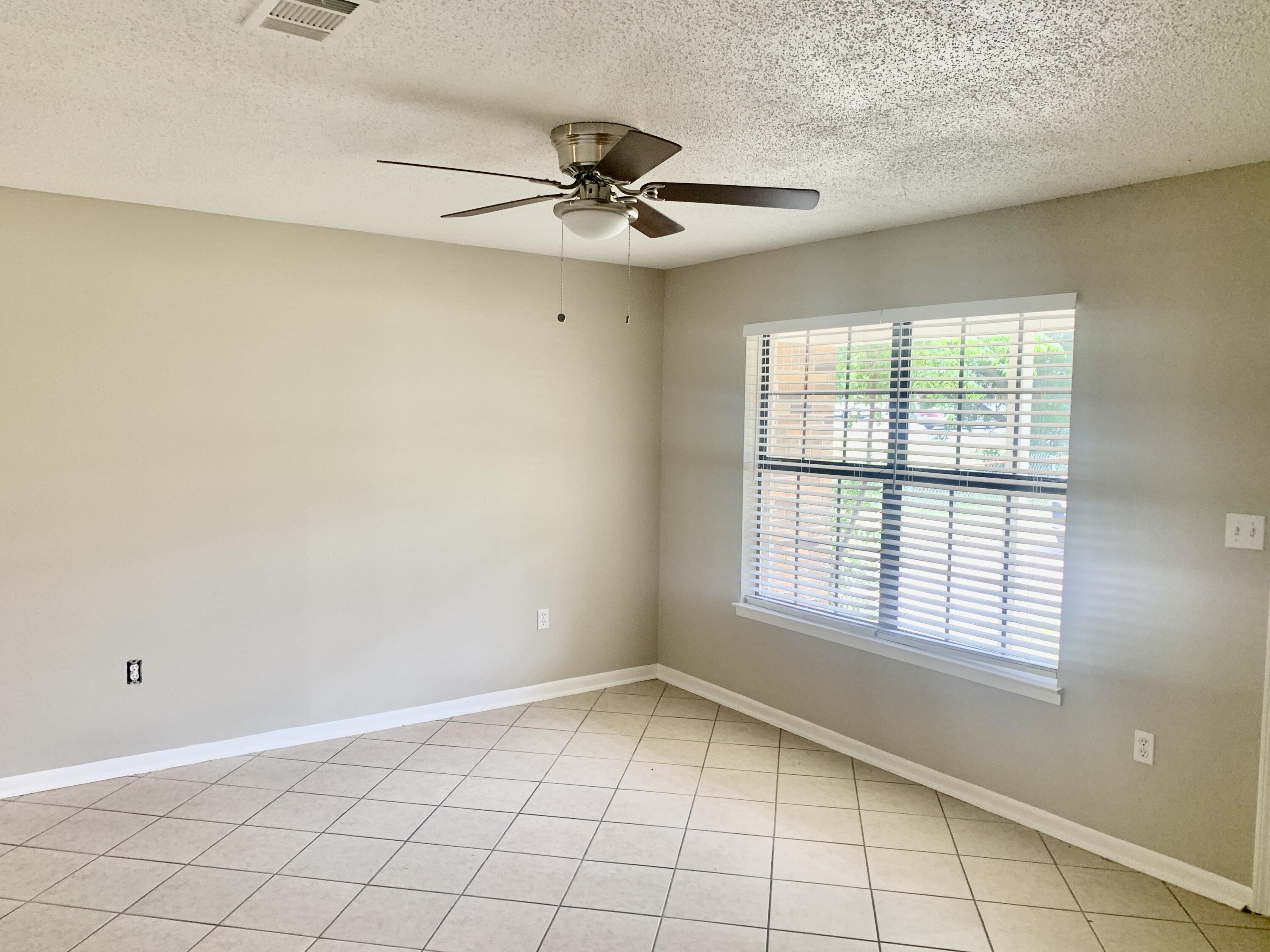 NORTH HILL - Residential