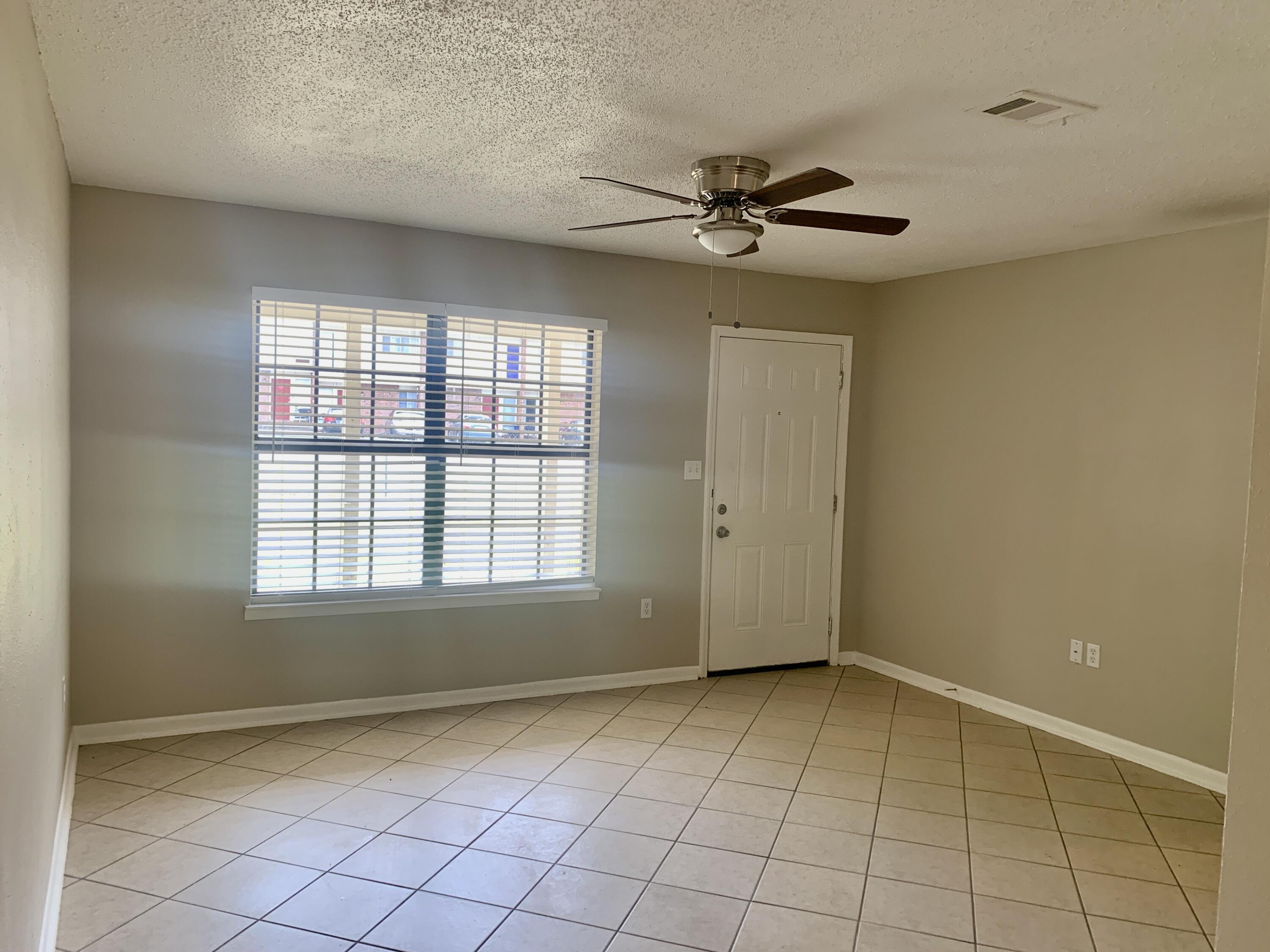 NORTH HILL - Residential