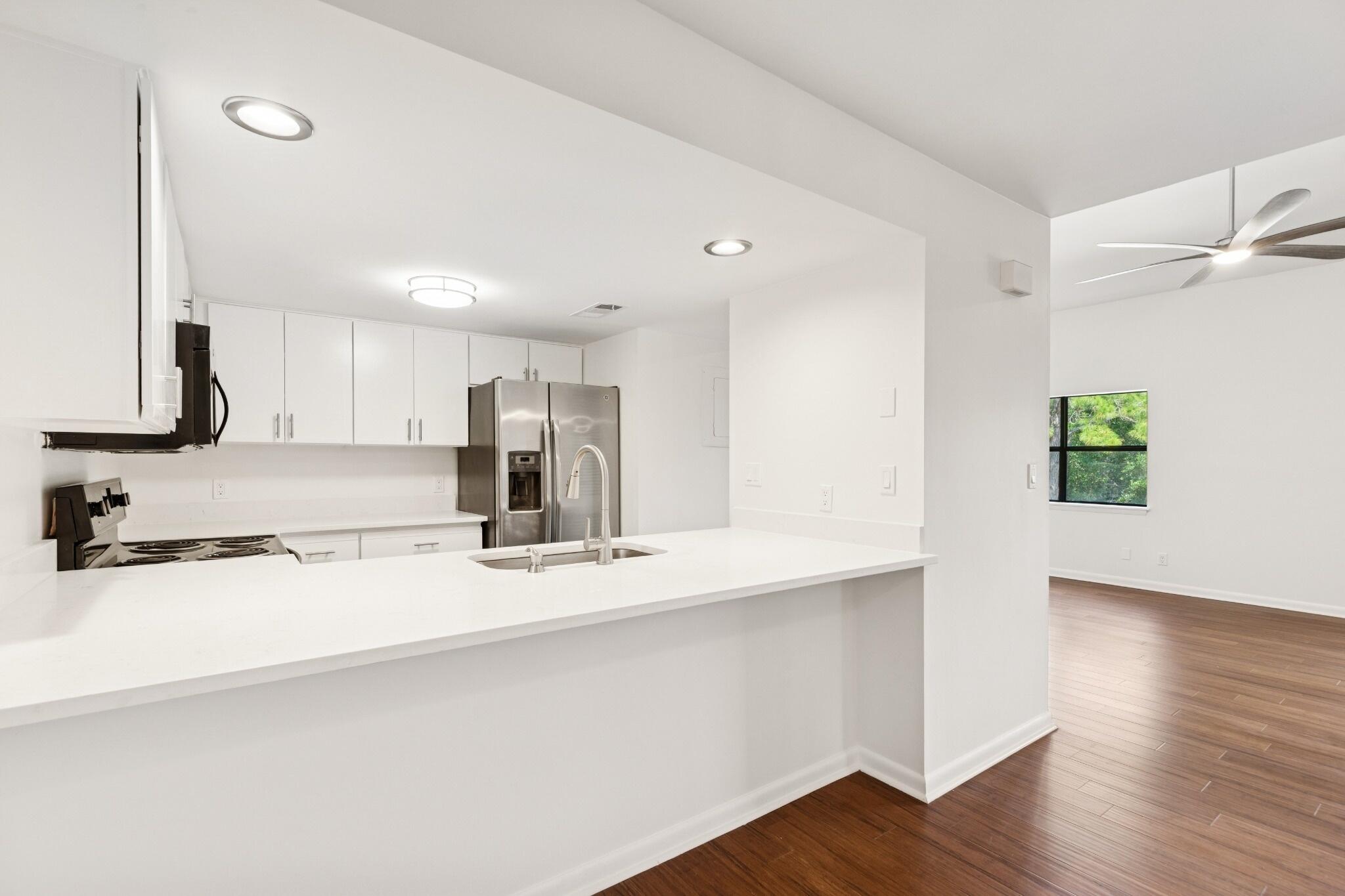 800 INDIAN TRAIL CONDO - Residential