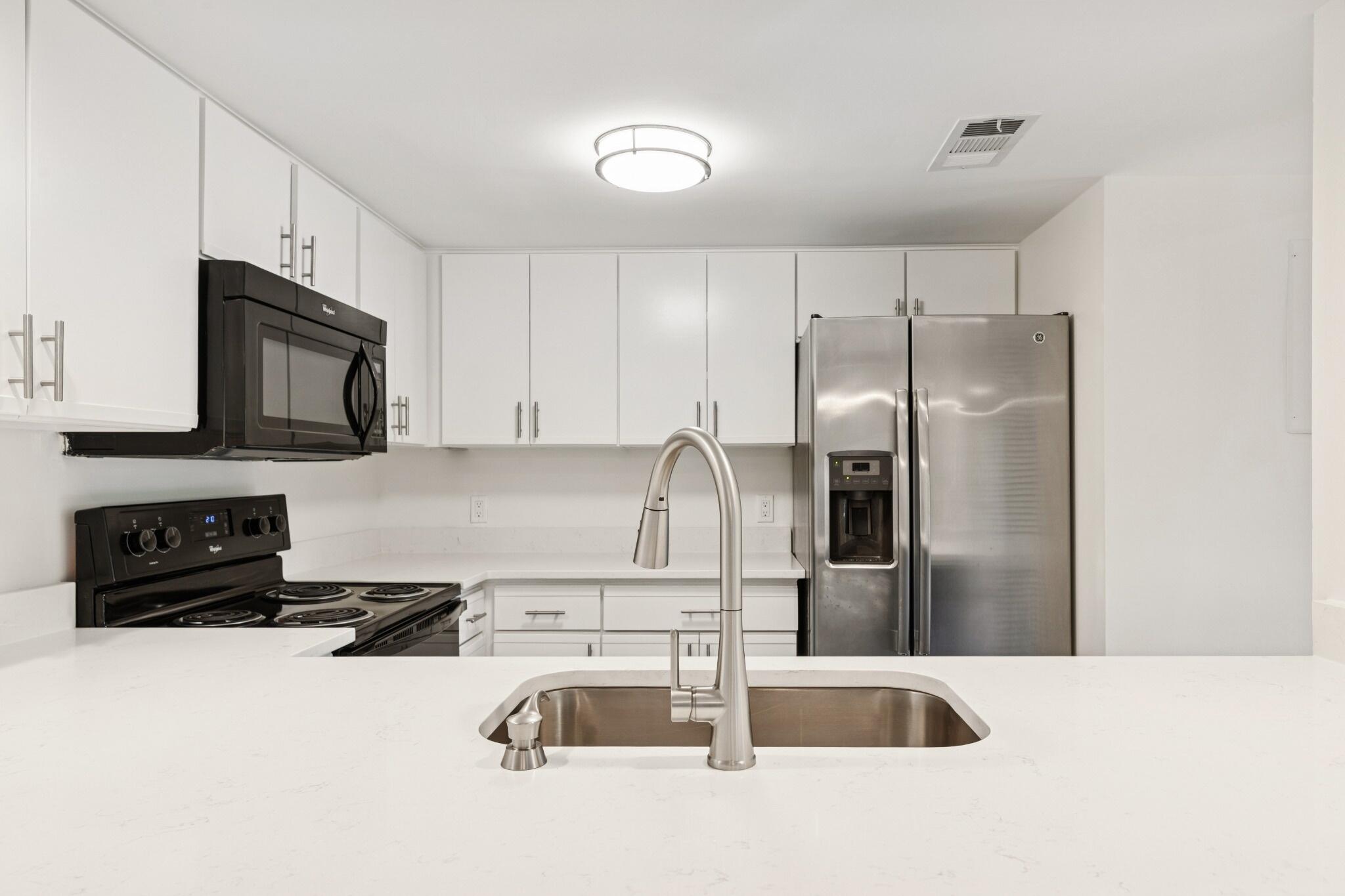 800 INDIAN TRAIL CONDO - Residential