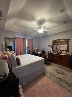 DIAMOND LAKES - Residential