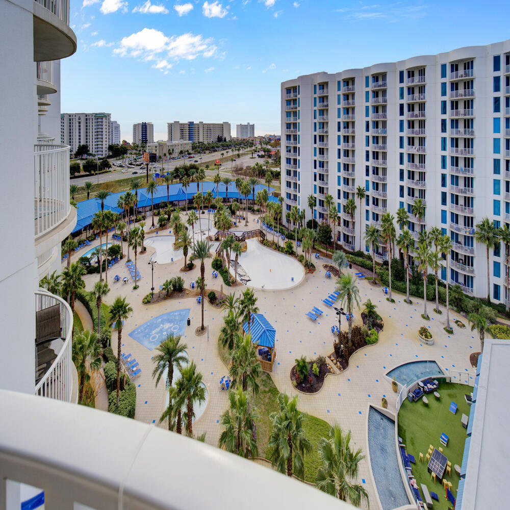 THE PALMS OF DESTIN - Residential