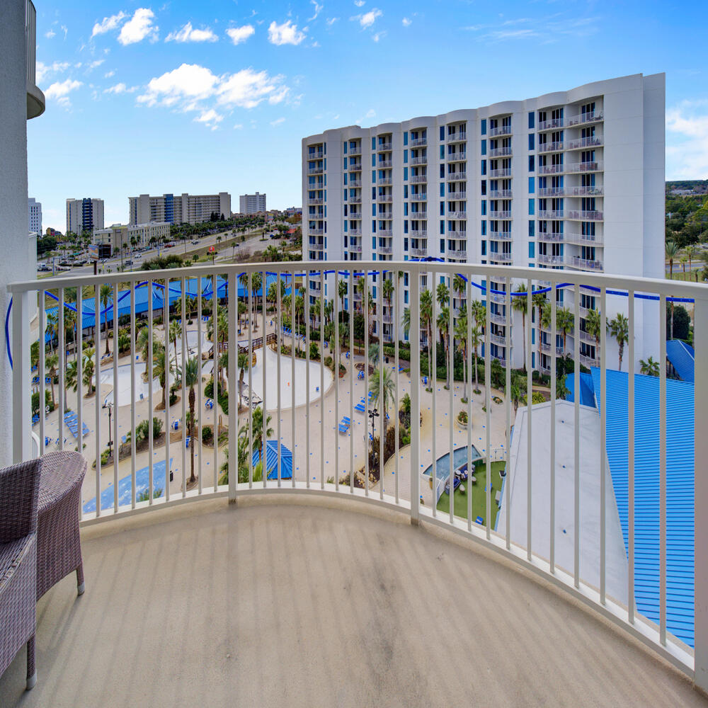 THE PALMS OF DESTIN - Residential