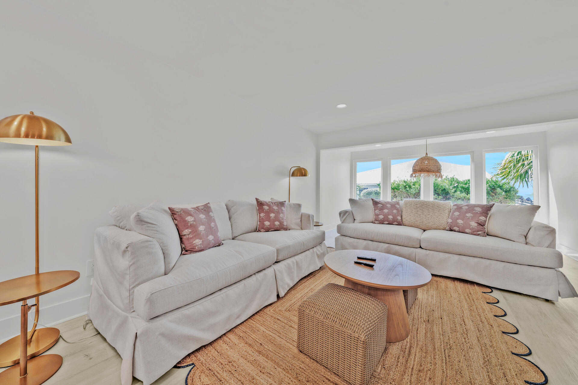 Dolphin Watch - Residential