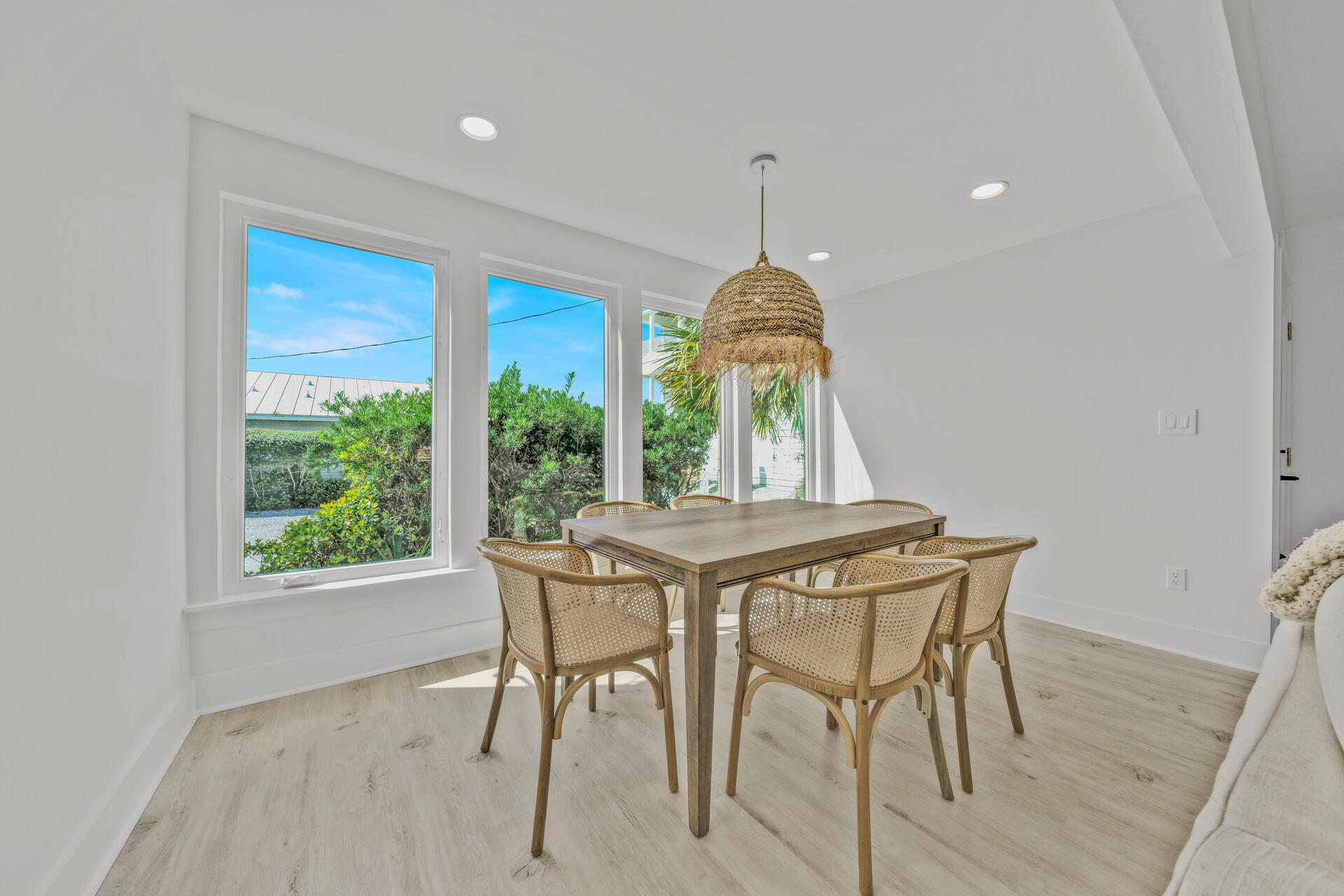 Dolphin Watch - Residential