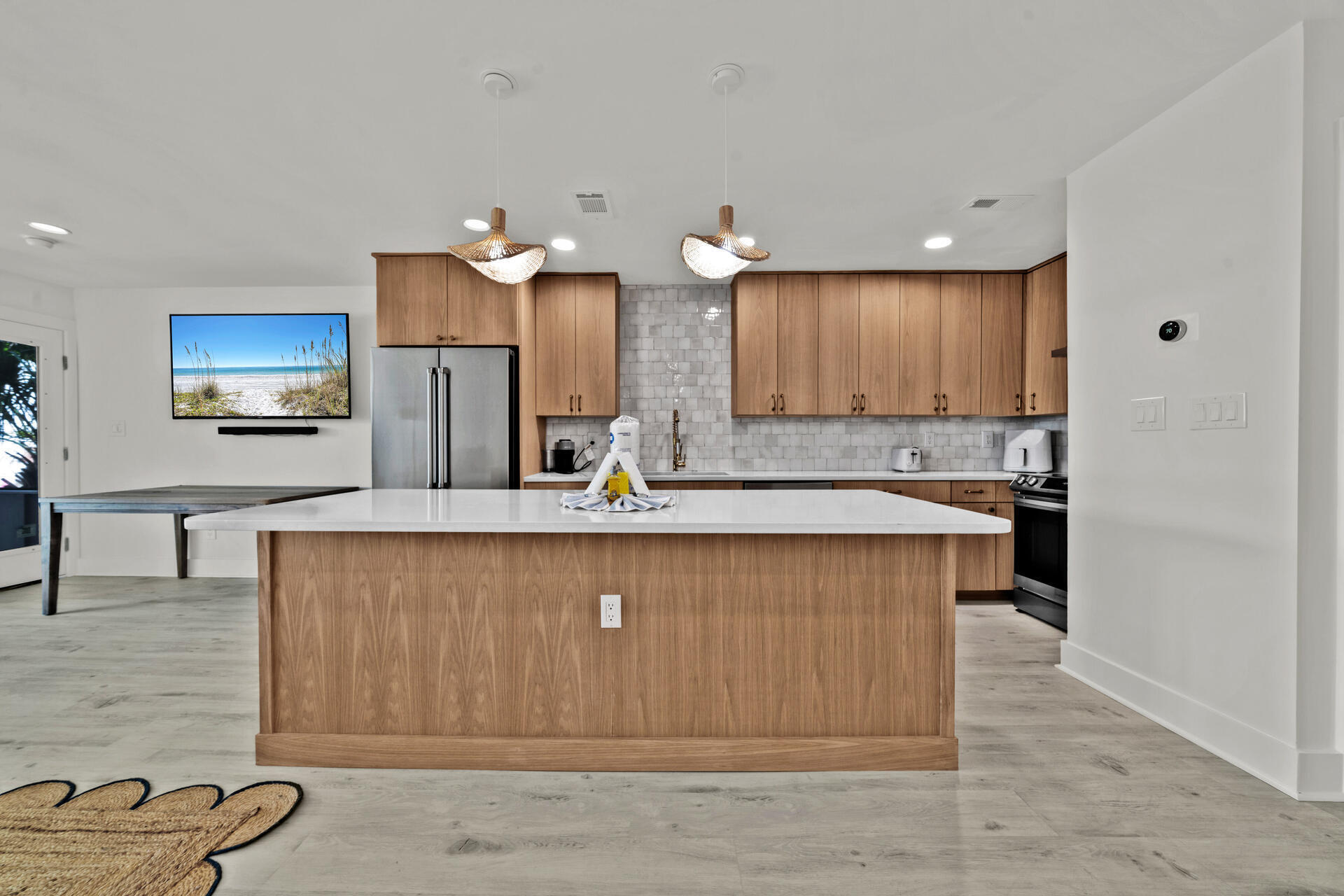 Dolphin Watch - Residential