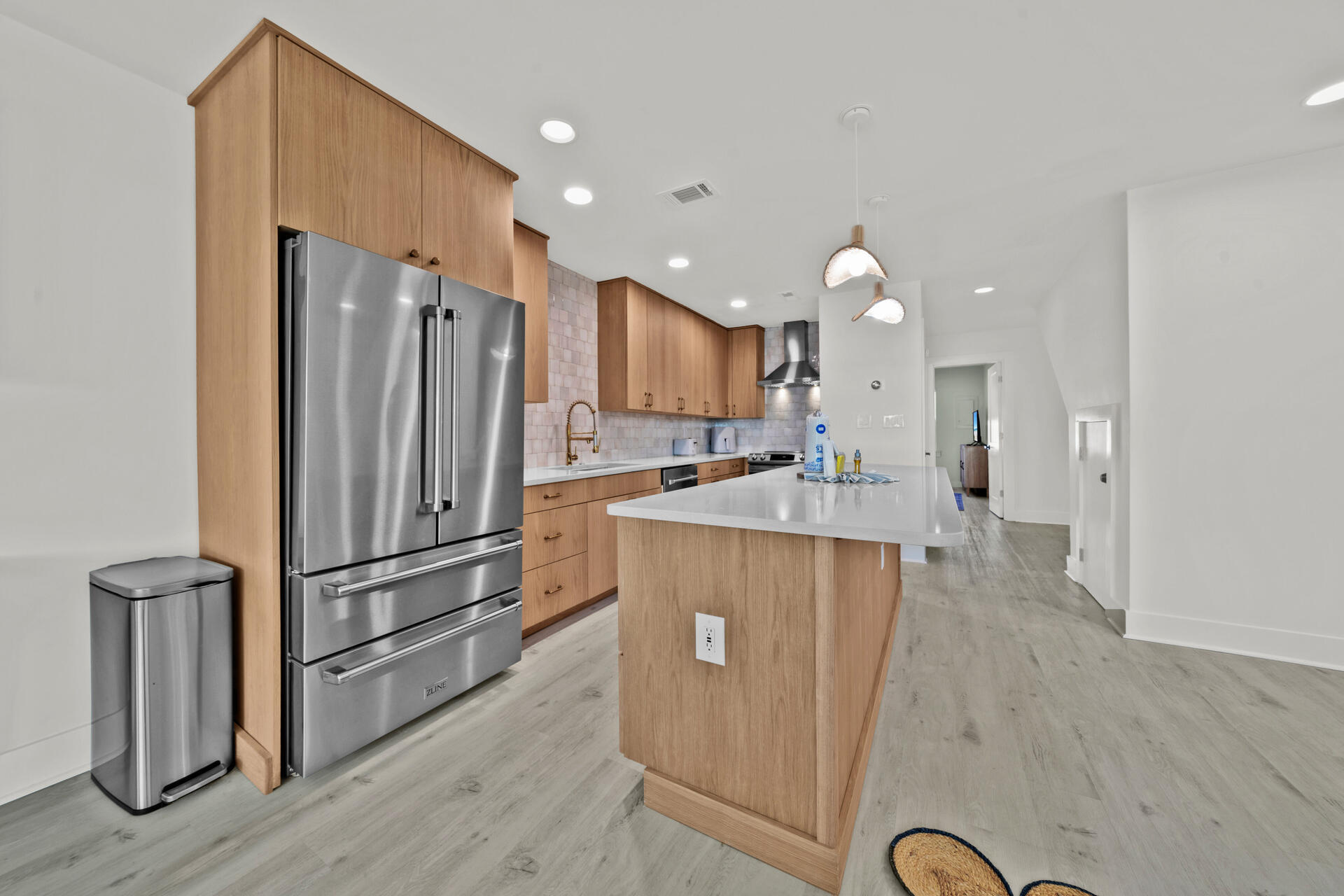 Dolphin Watch - Residential