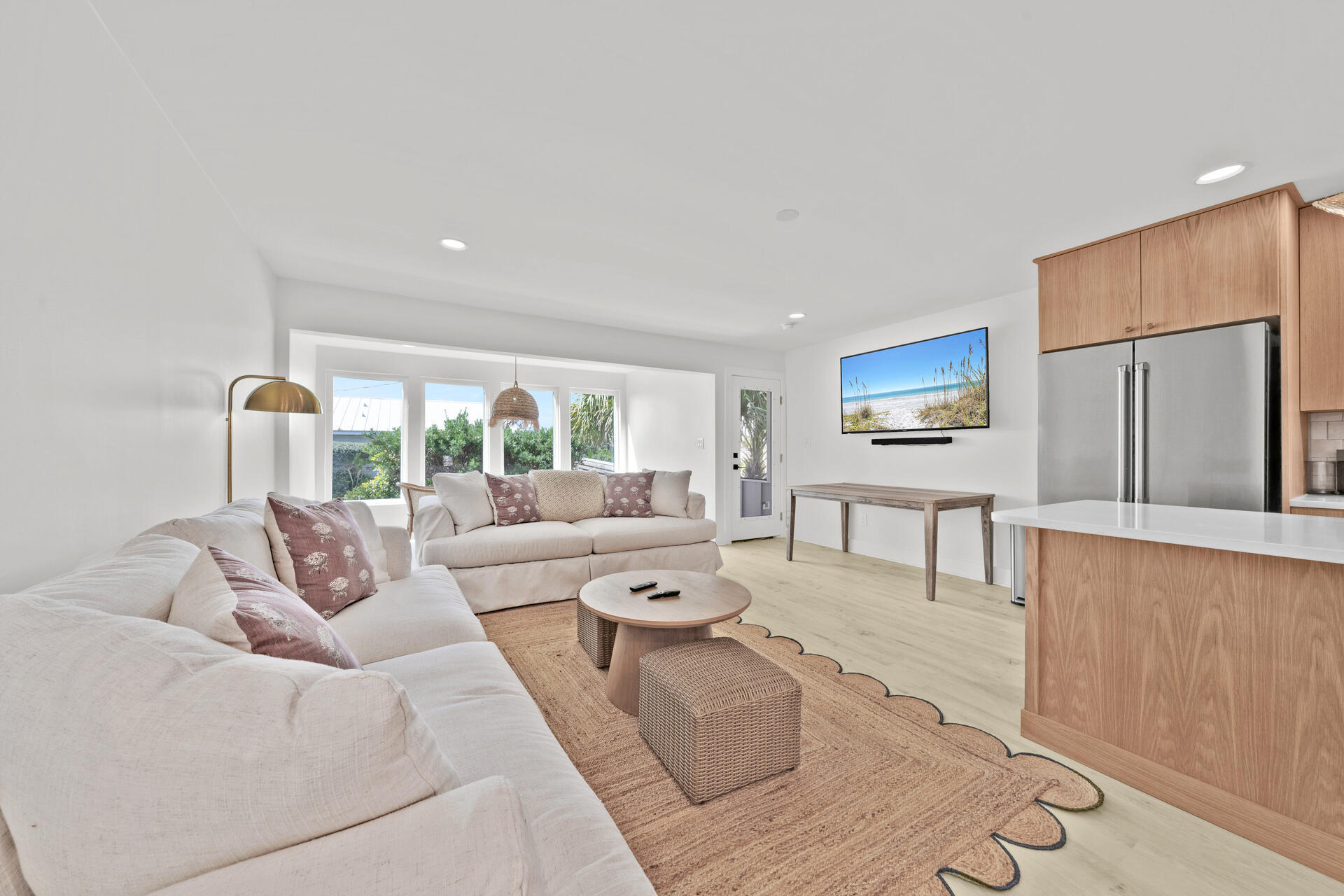 Dolphin Watch - Residential