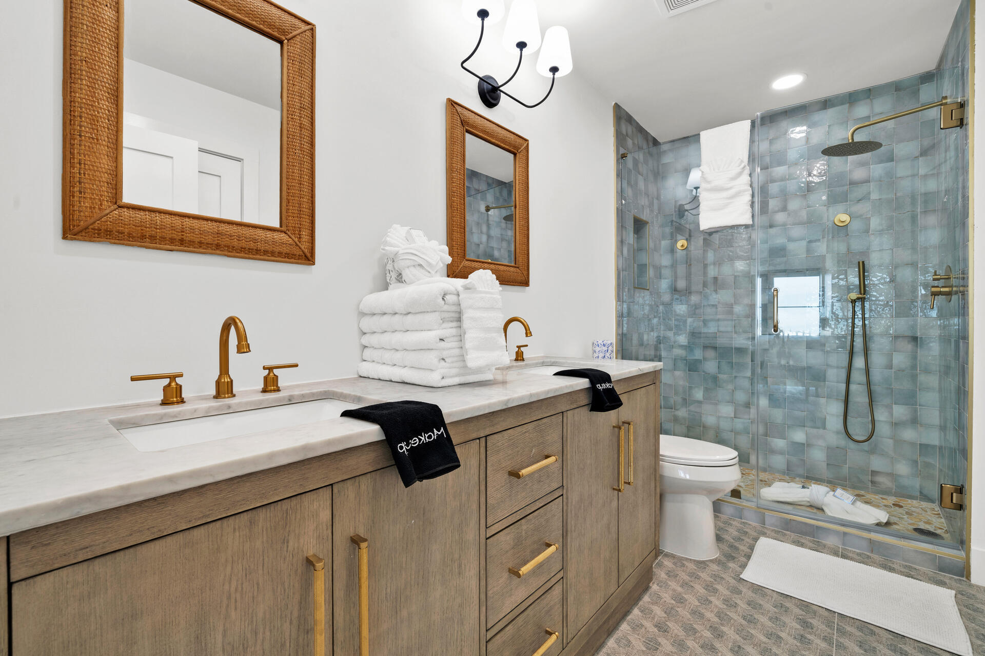 Dolphin Watch - Residential