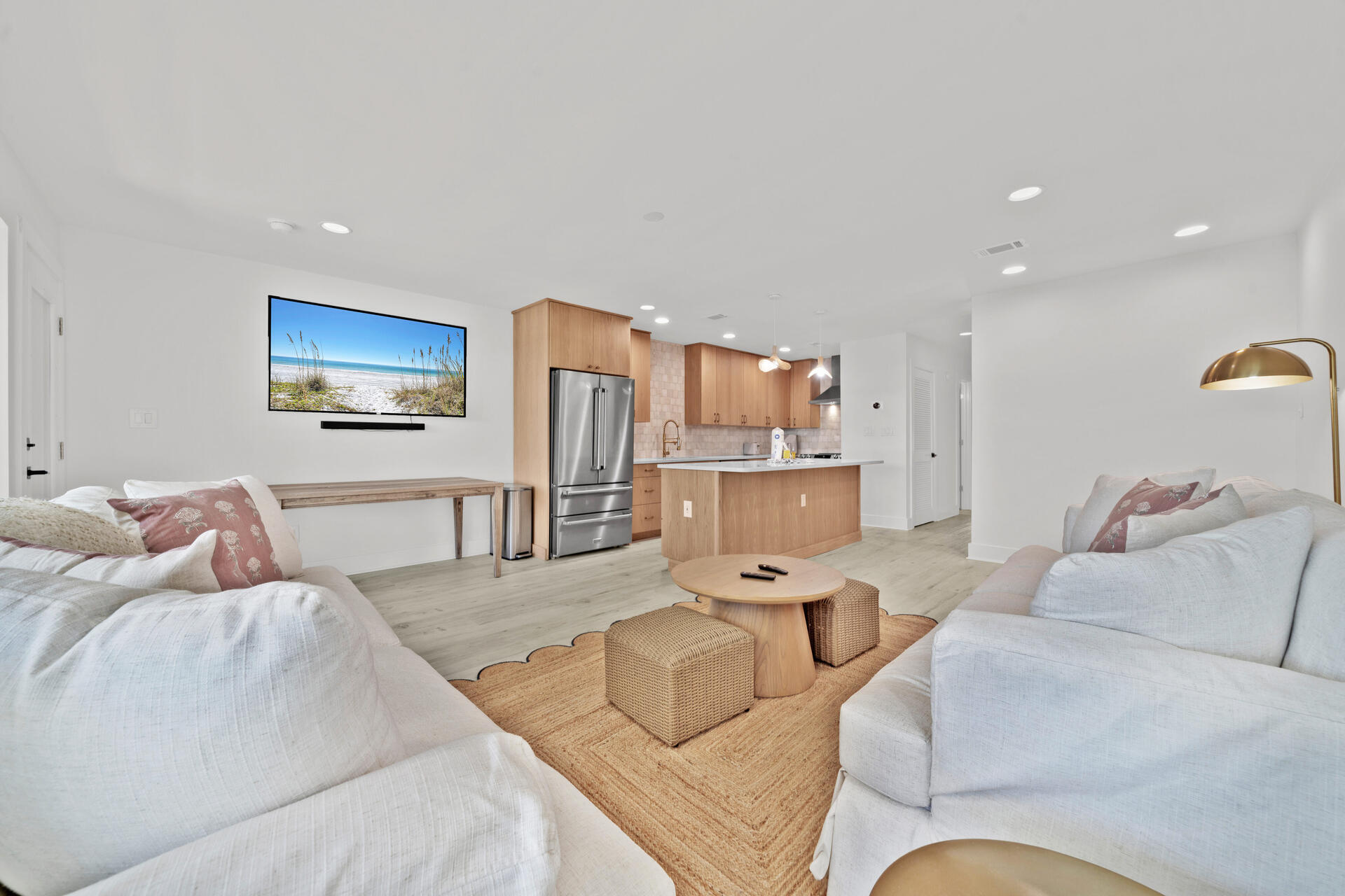 Dolphin Watch - Residential