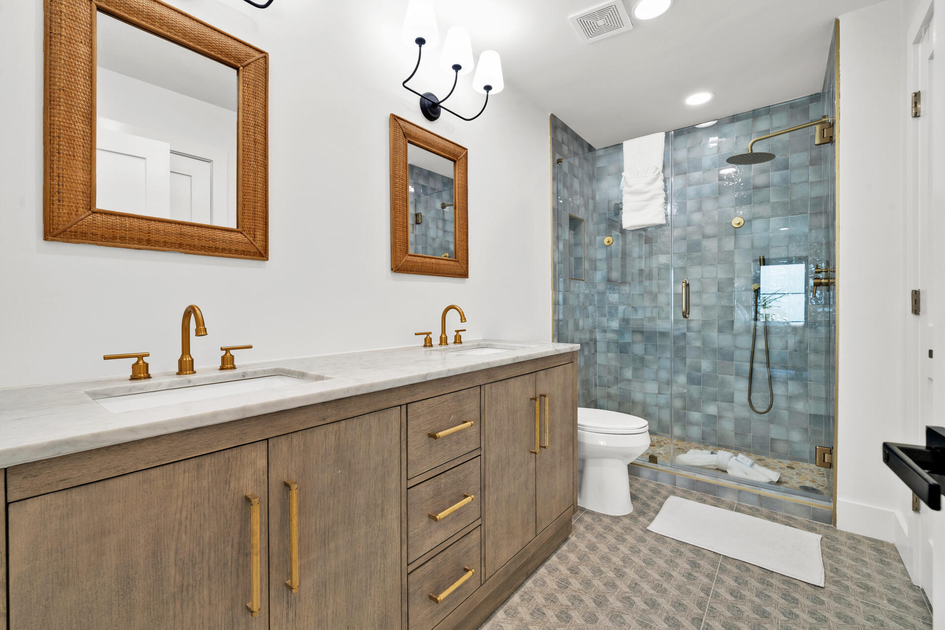 Dolphin Watch - Residential