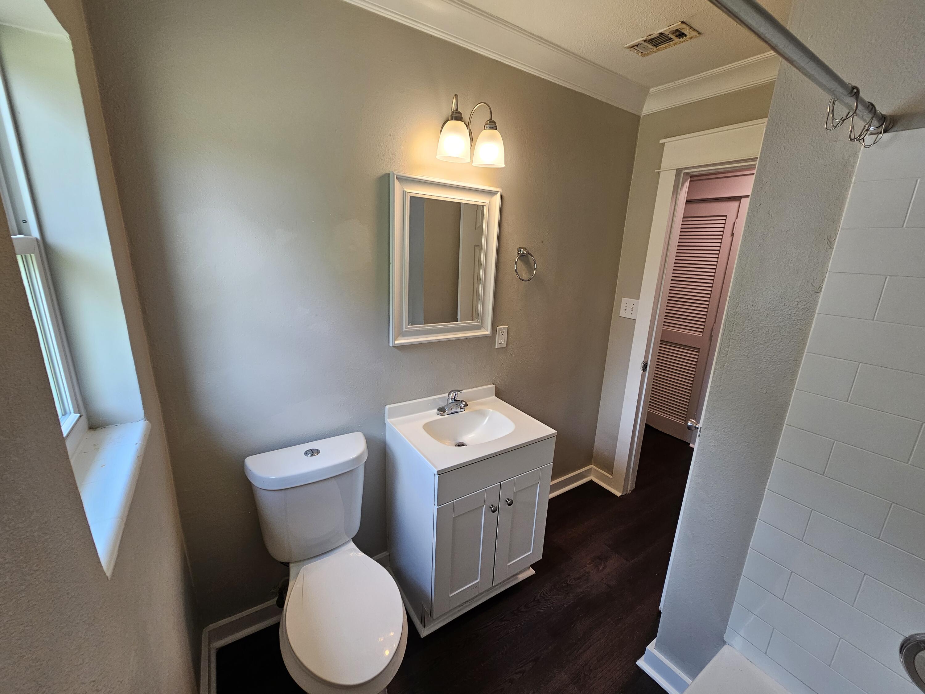 GARNIERS BEACH 6TH - Residential Lease