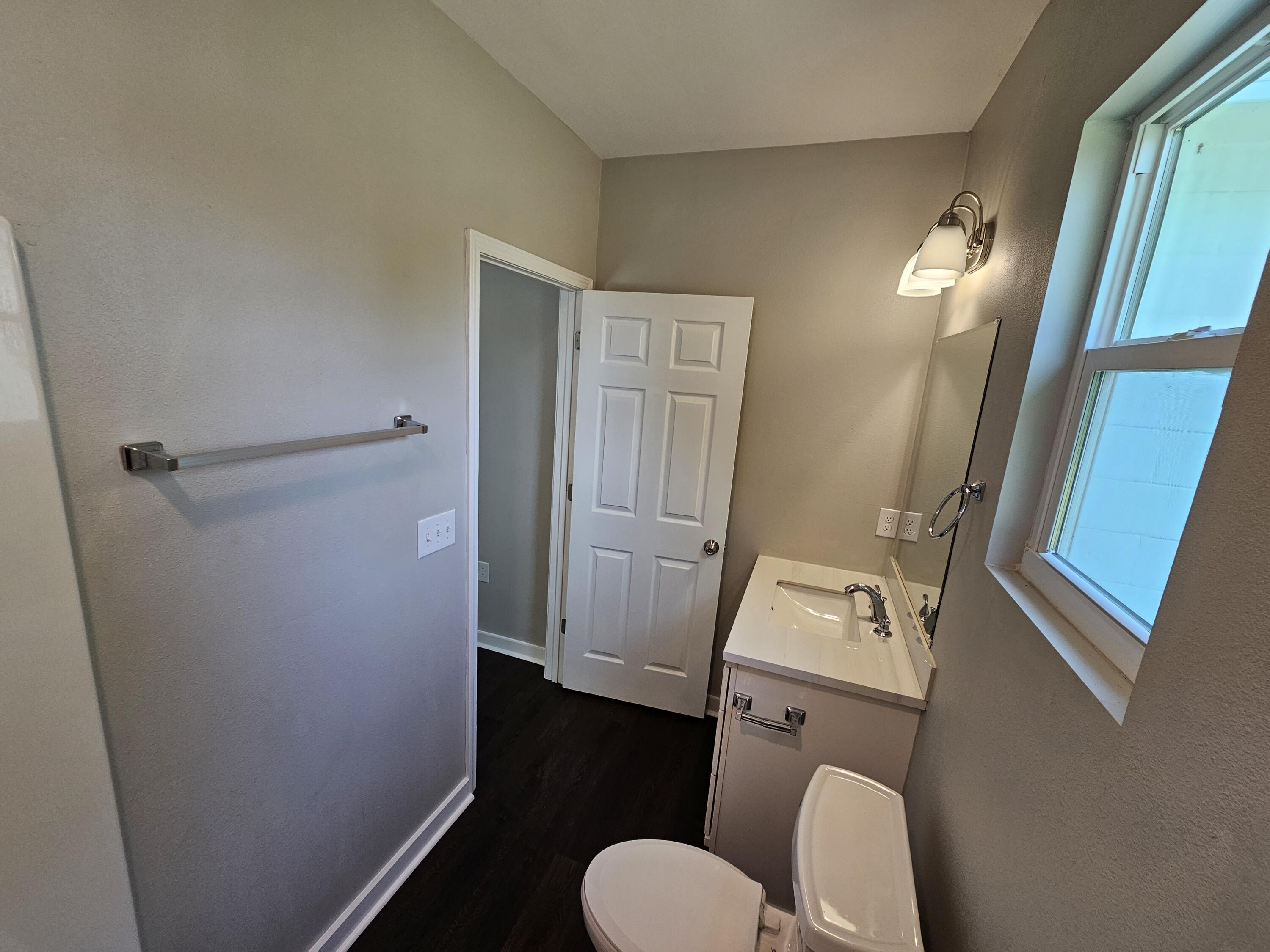 GARNIERS BEACH 6TH - Residential Lease