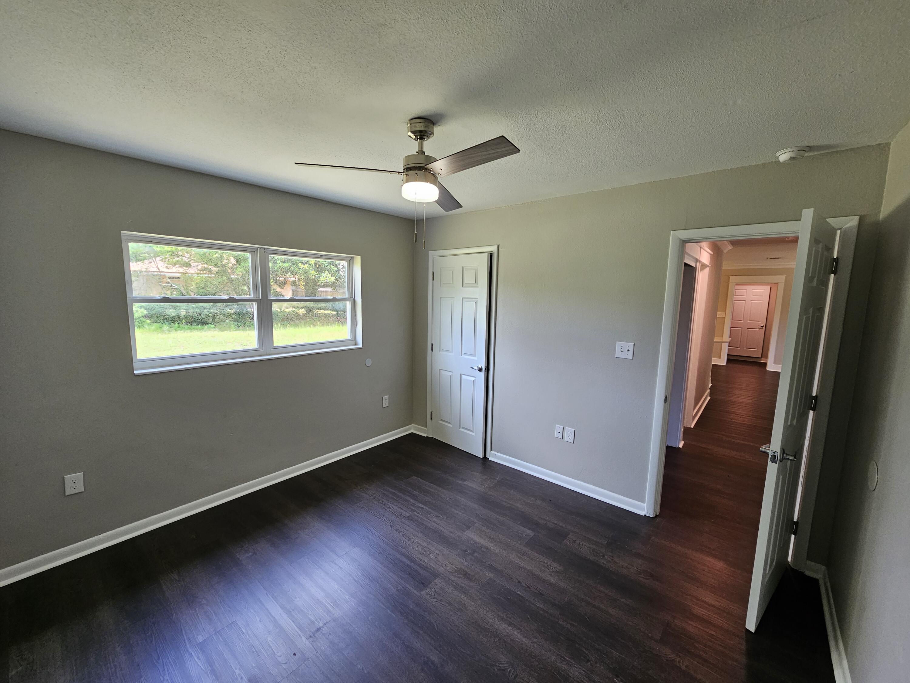 GARNIERS BEACH 6TH - Residential Lease