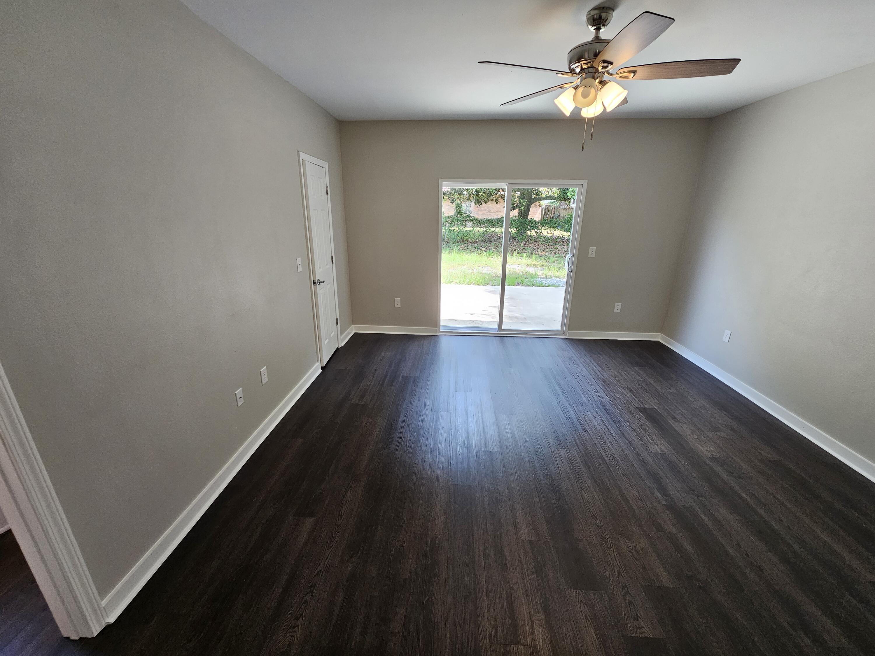 GARNIERS BEACH 6TH - Residential Lease