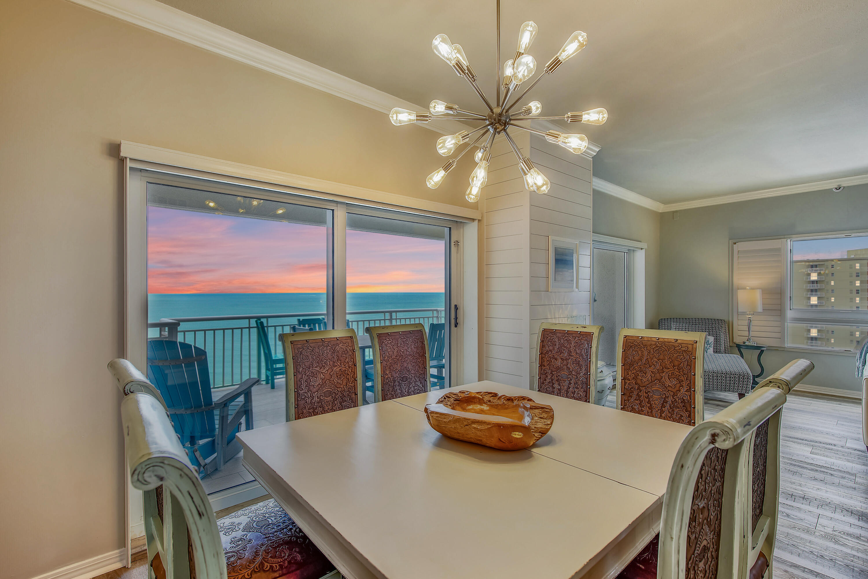 DESTIN TOWERS CONDO - Residential