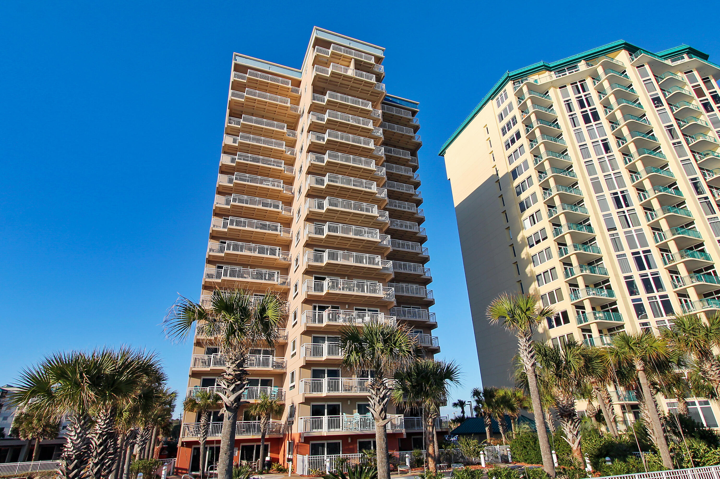 DESTIN TOWERS CONDO - Residential