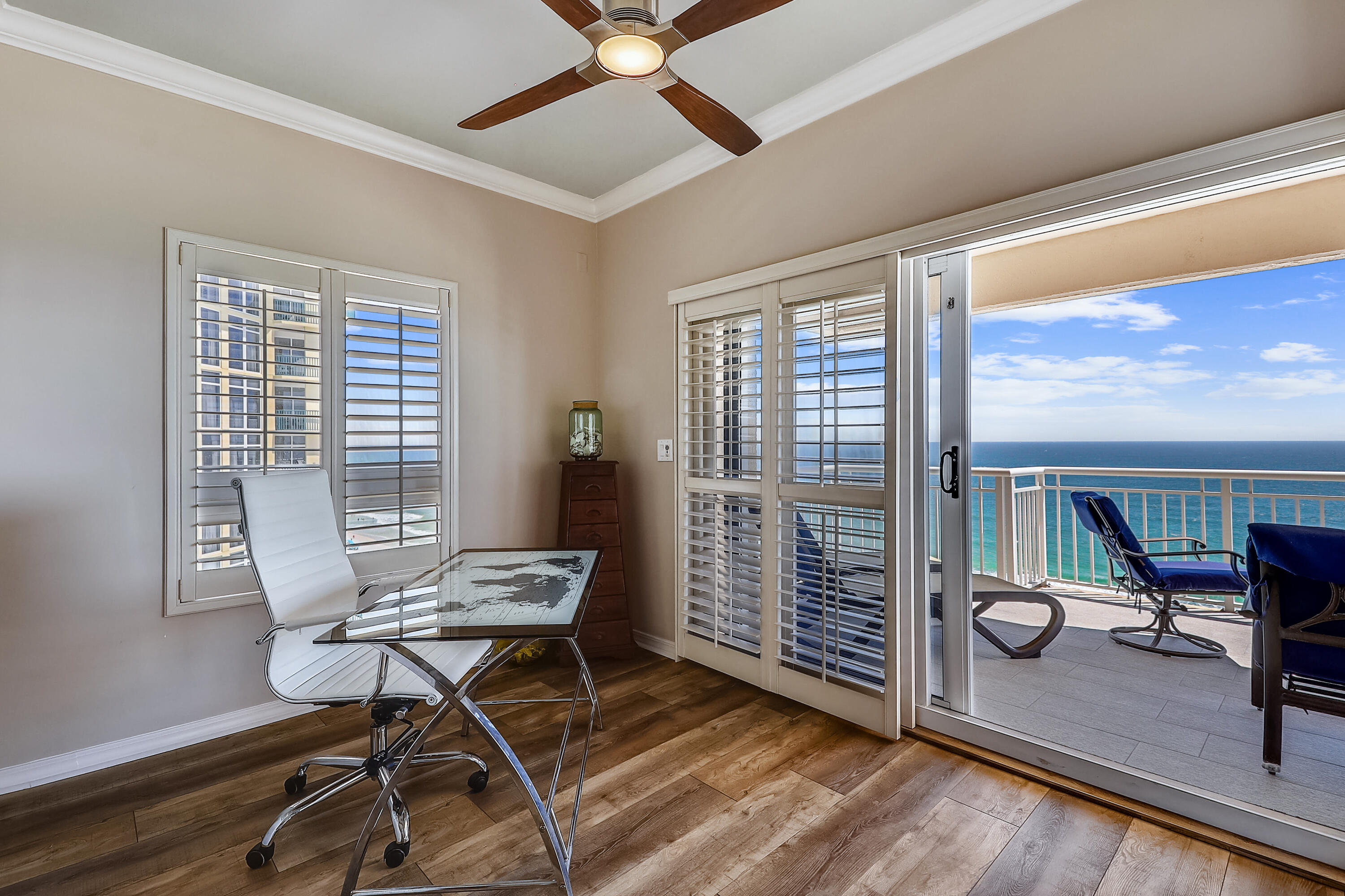 DESTIN TOWERS CONDO - Residential