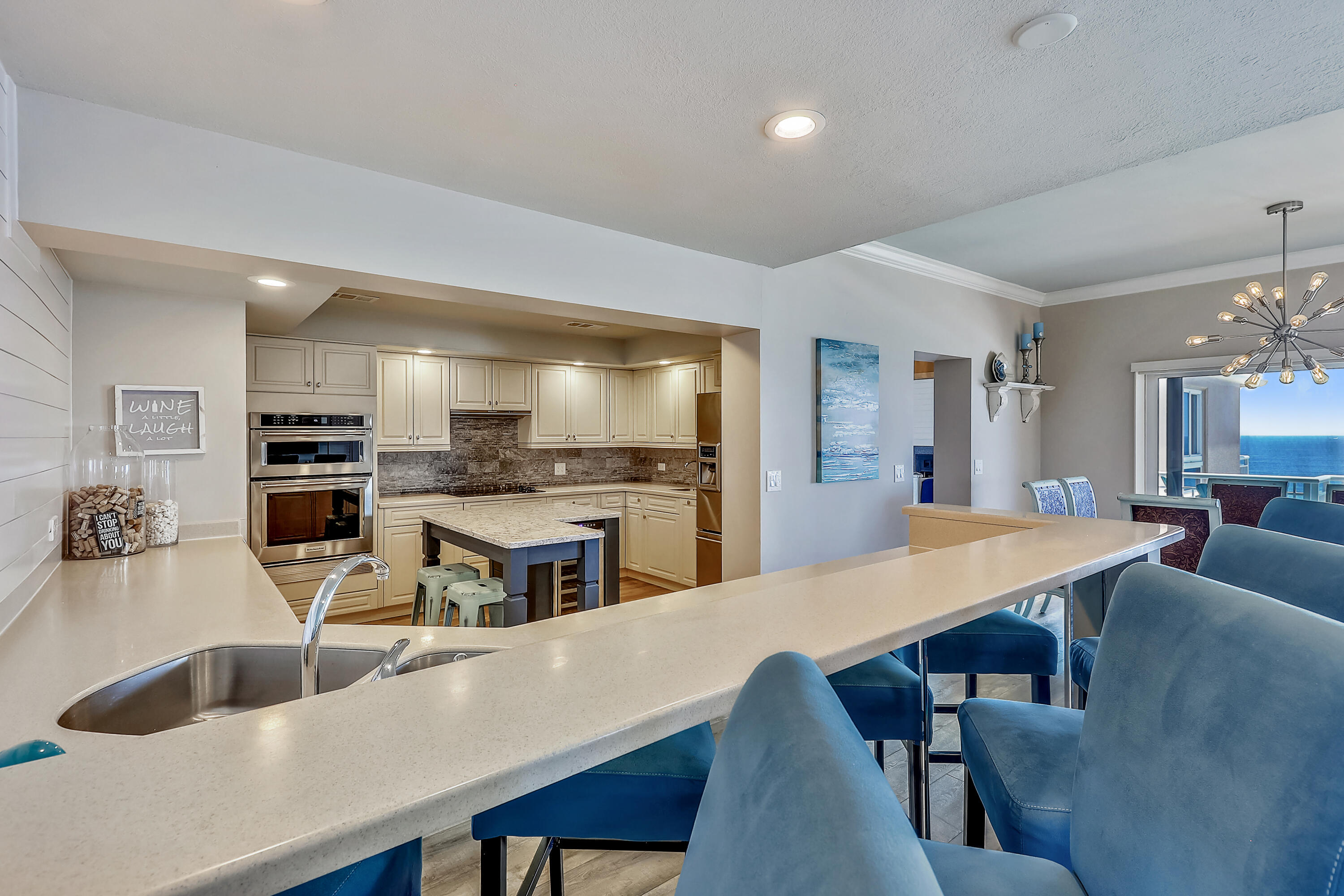 DESTIN TOWERS CONDO - Residential