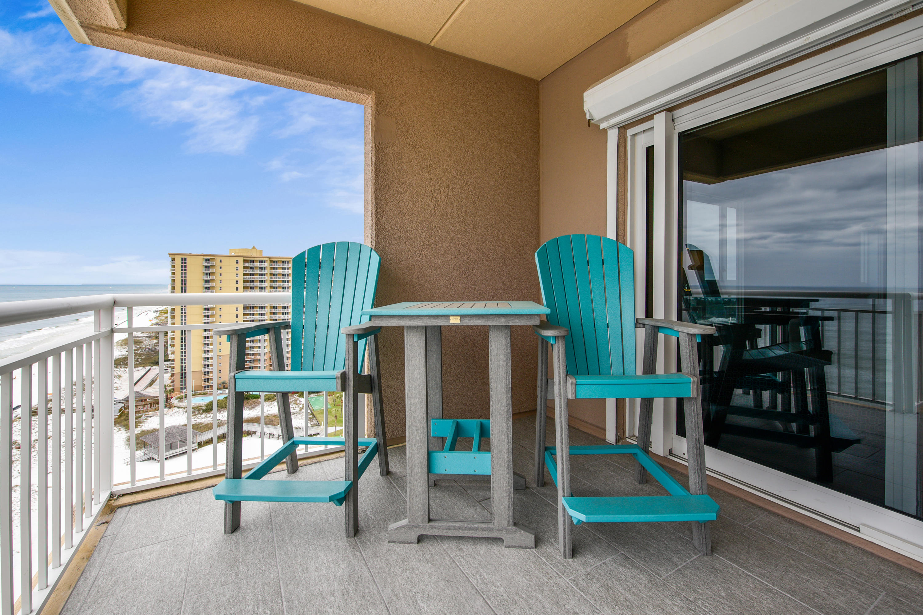 DESTIN TOWERS CONDO - Residential