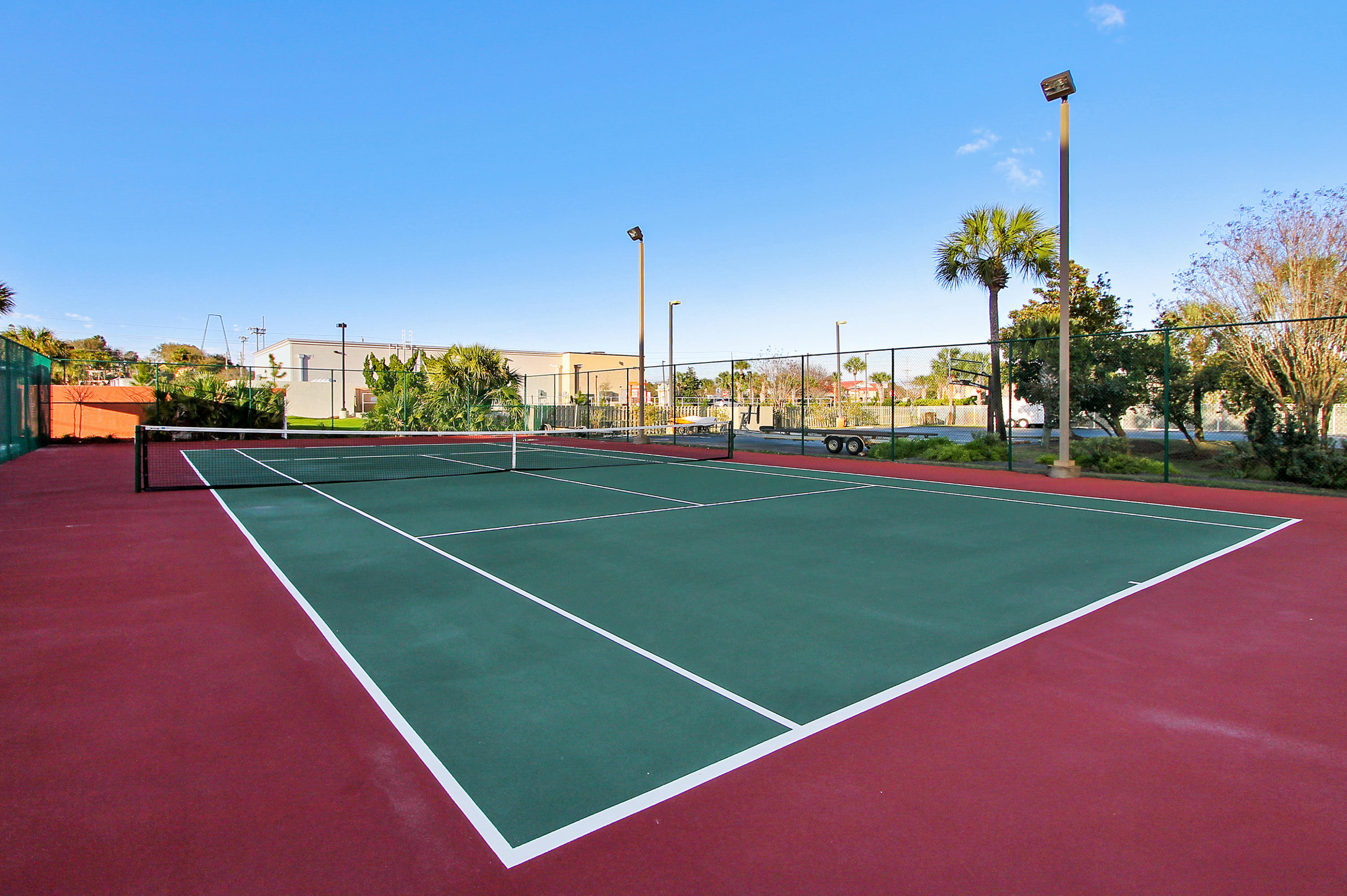 DESTIN TOWERS CONDO - Residential