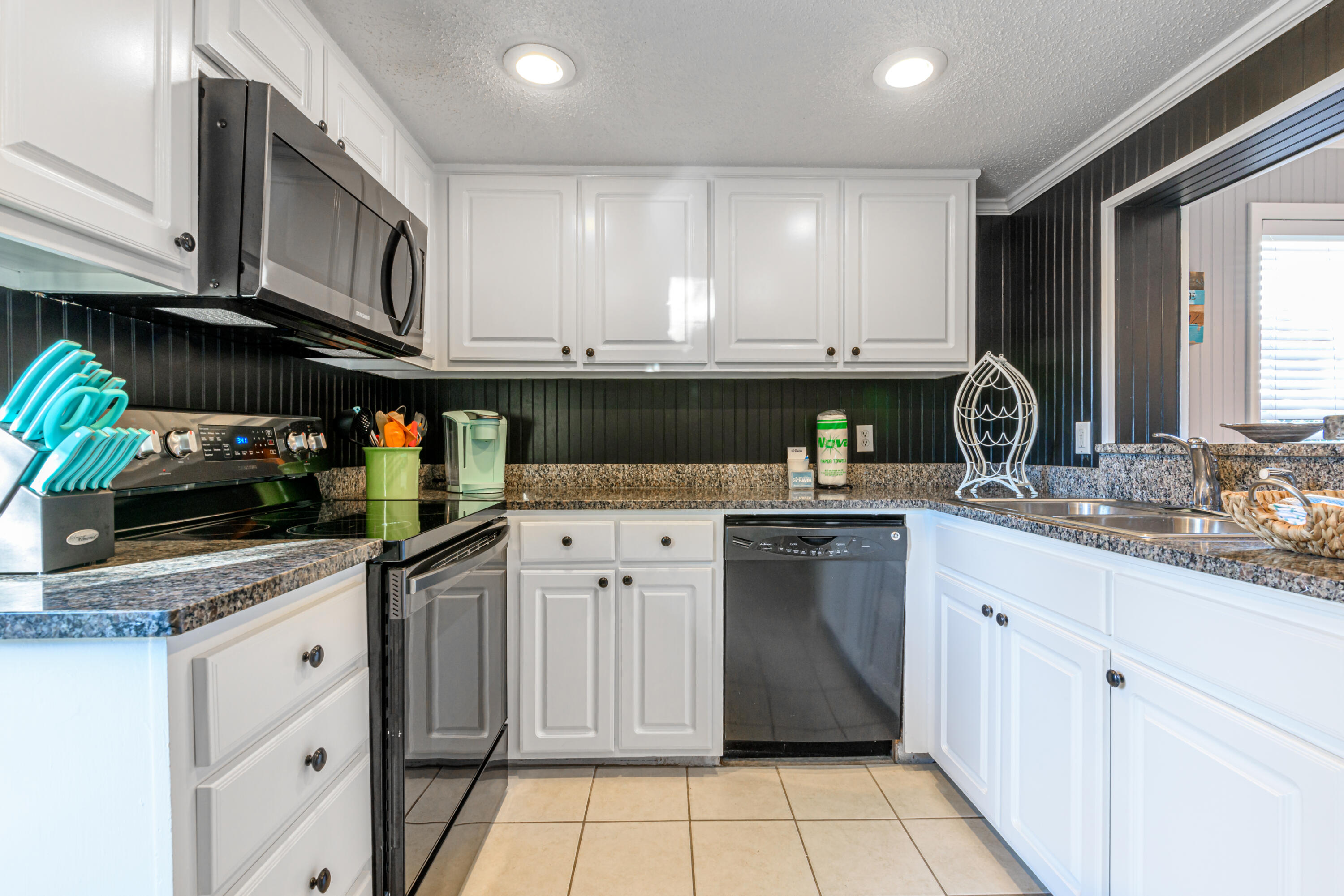 SANDPIPER VILLAGE CONDO - Residential