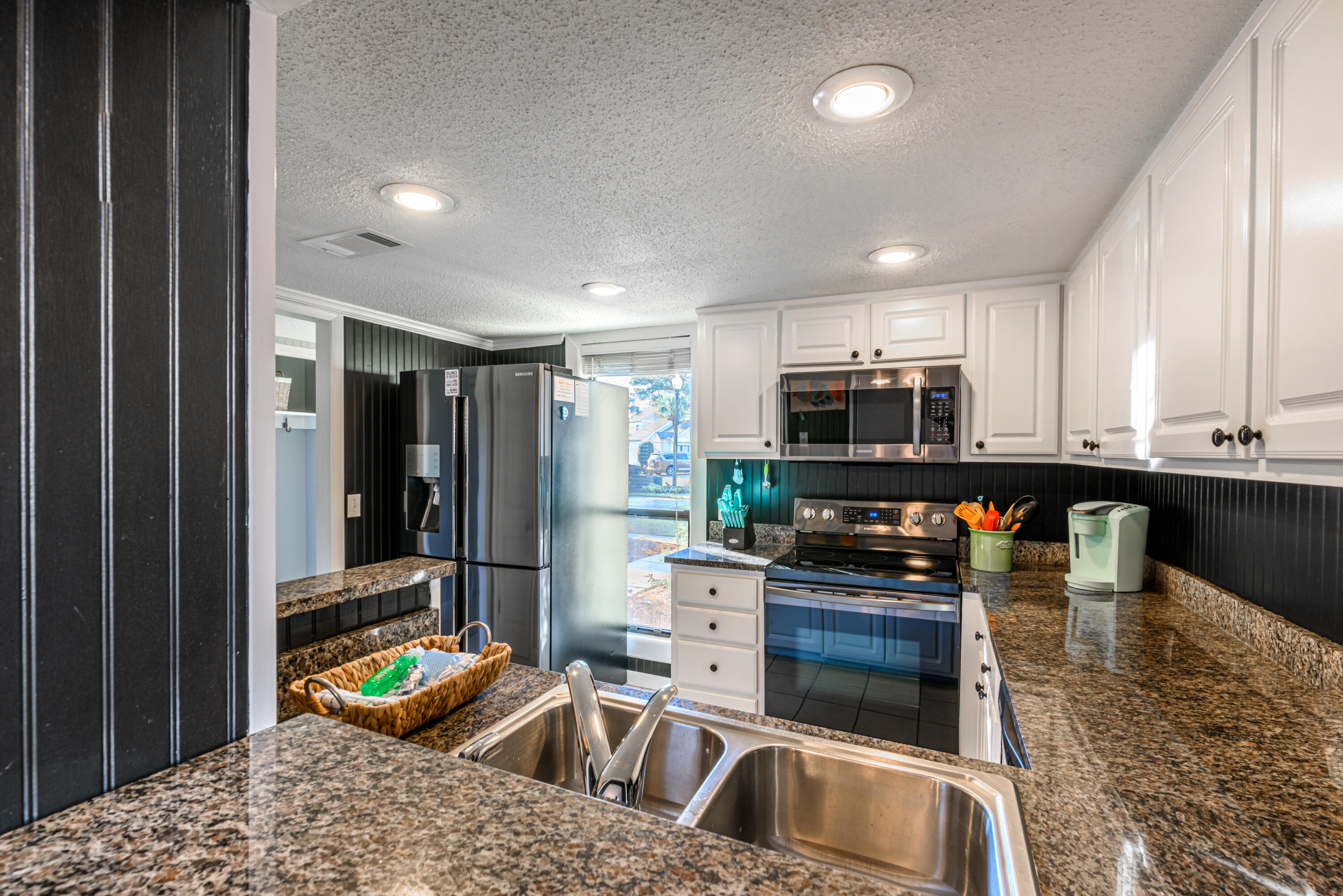 SANDPIPER VILLAGE CONDO - Residential