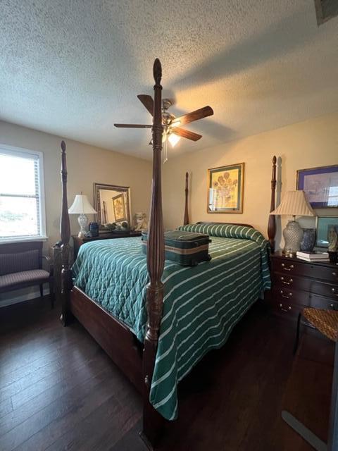 BEACHWOOD VILLAS CONDO - Residential