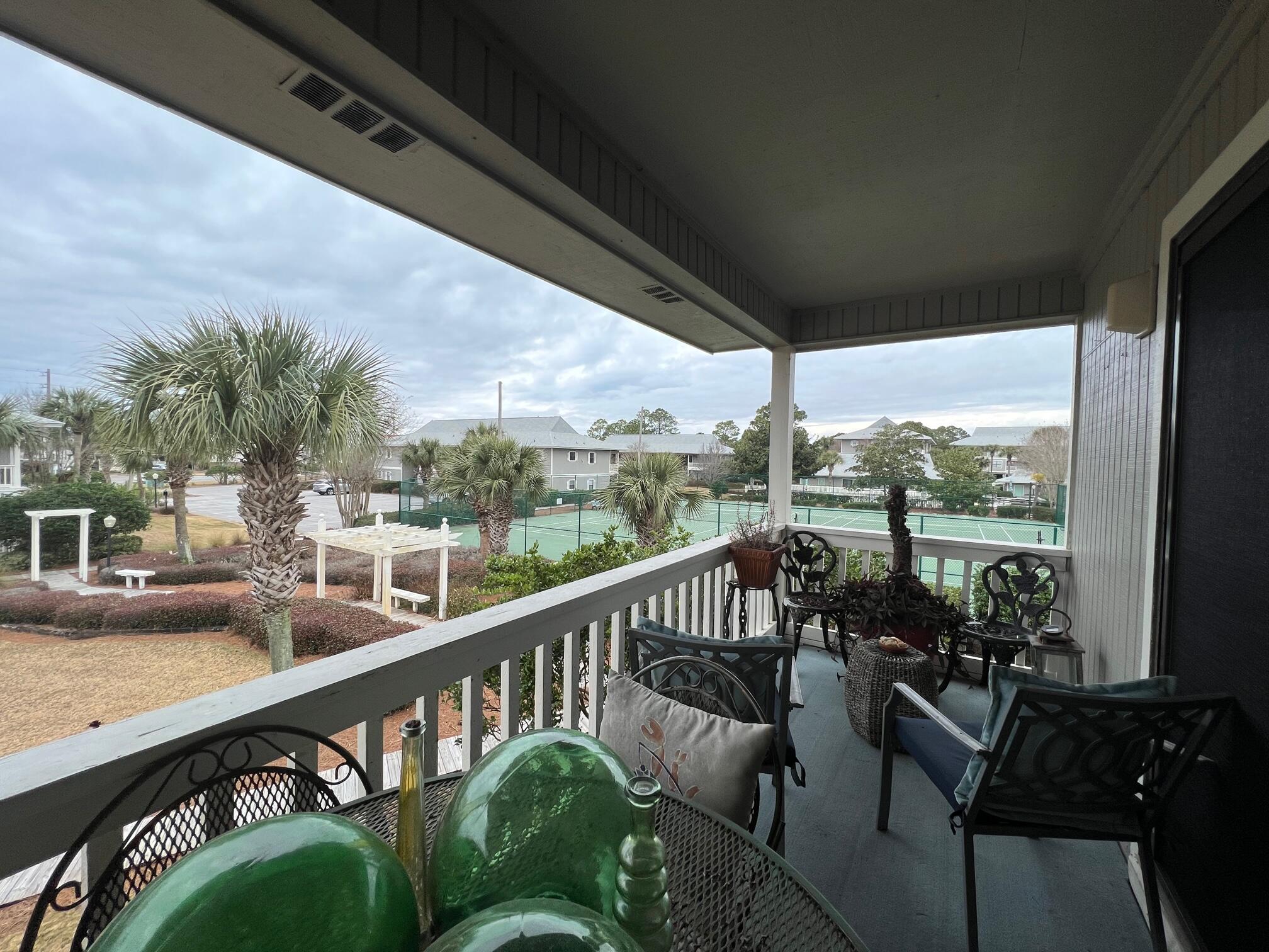 BEACHWOOD VILLAS CONDO - Residential