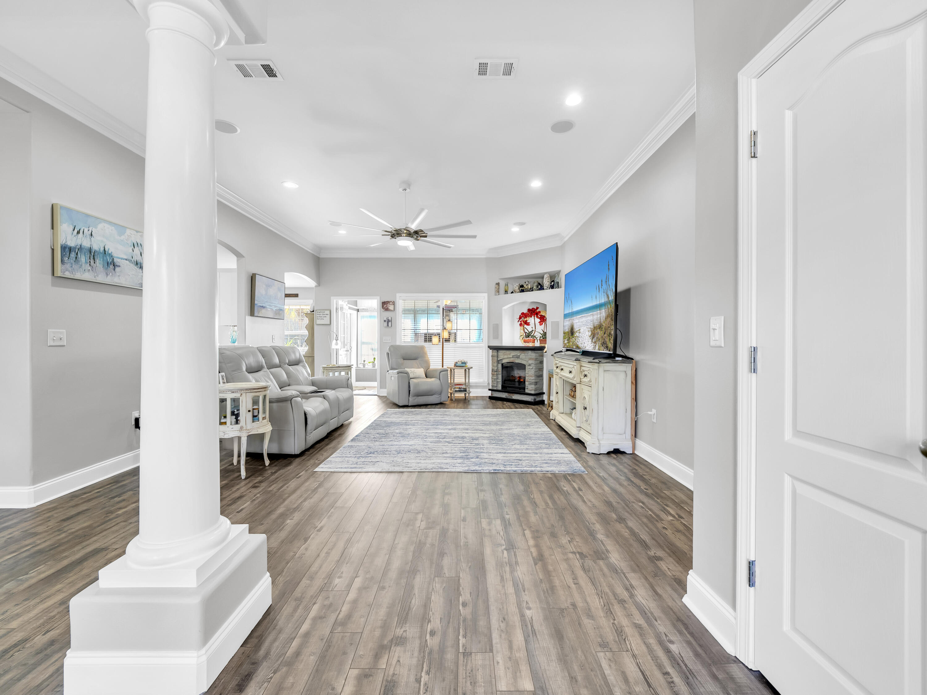 HOLIDAY SHORES ESTATES - Residential