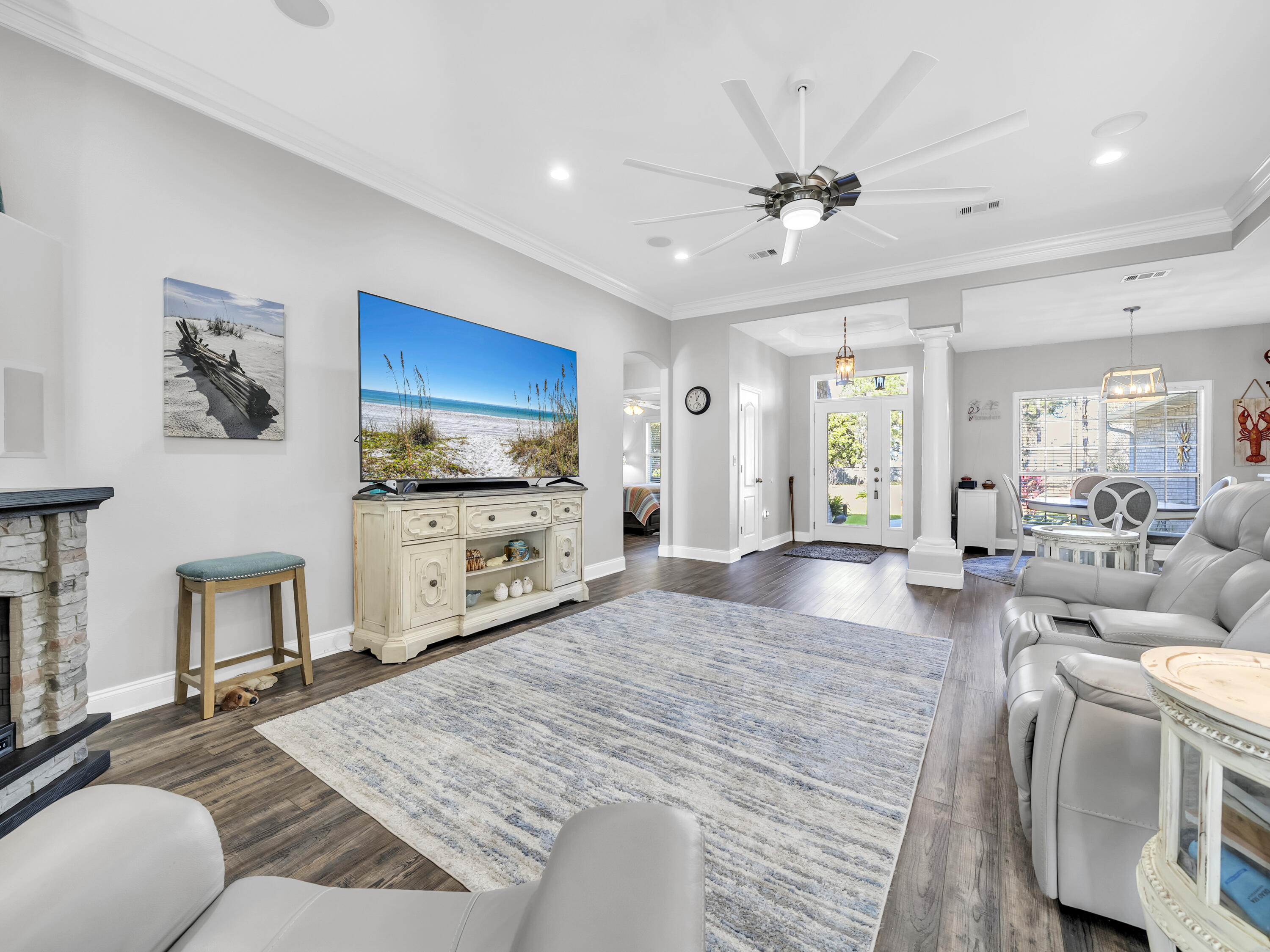 HOLIDAY SHORES ESTATES - Residential