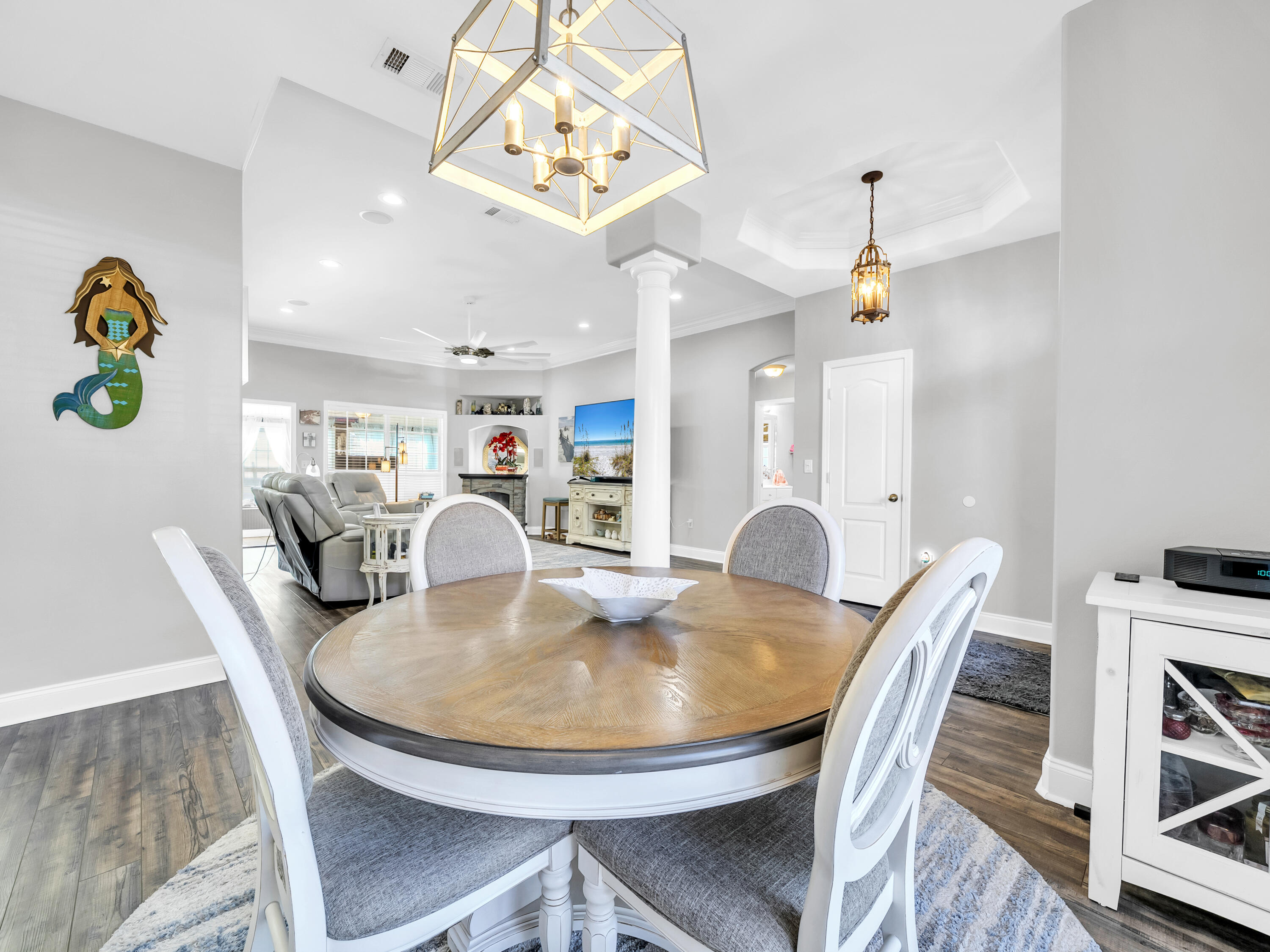 HOLIDAY SHORES ESTATES - Residential