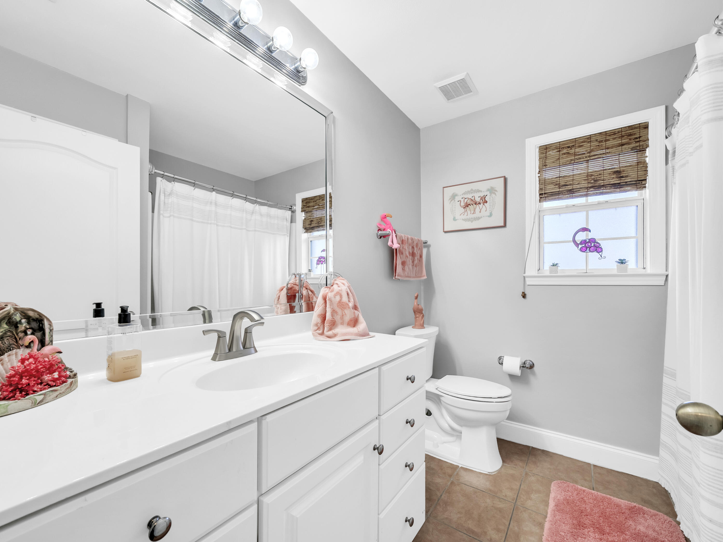 HOLIDAY SHORES ESTATES - Residential