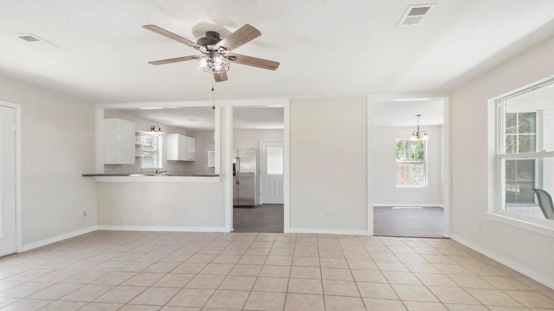 NO RECORDED SUBDIVISION - Residential Lease