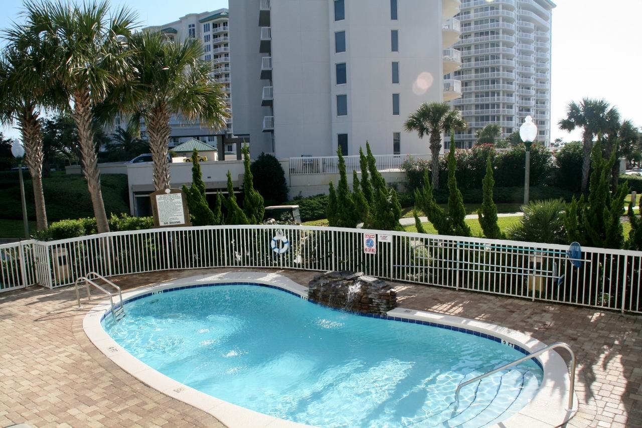 ST. LUCIA AT SILVER SHELLS - Residential