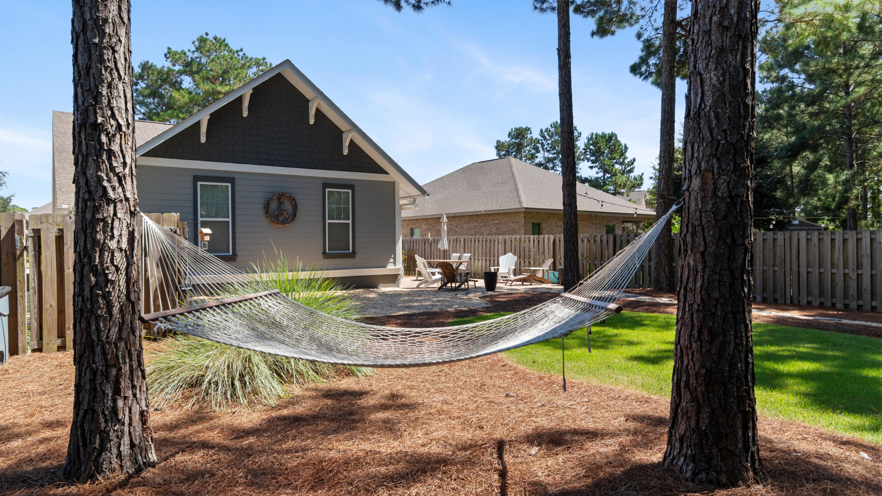 HAMMOCK BAY - Residential