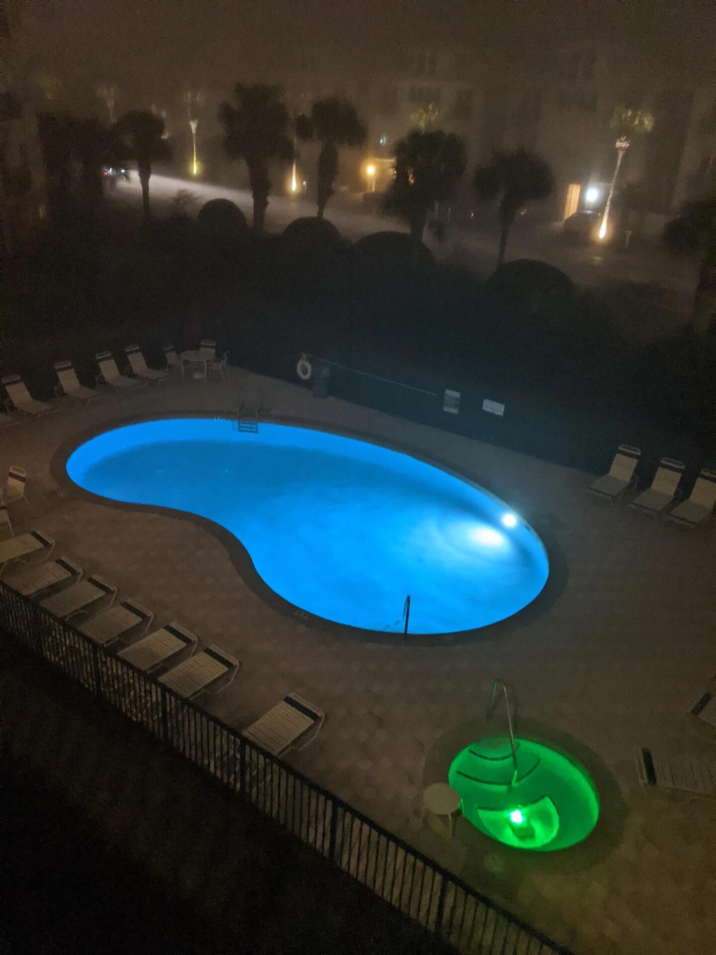 EMERALD WATERS - Residential