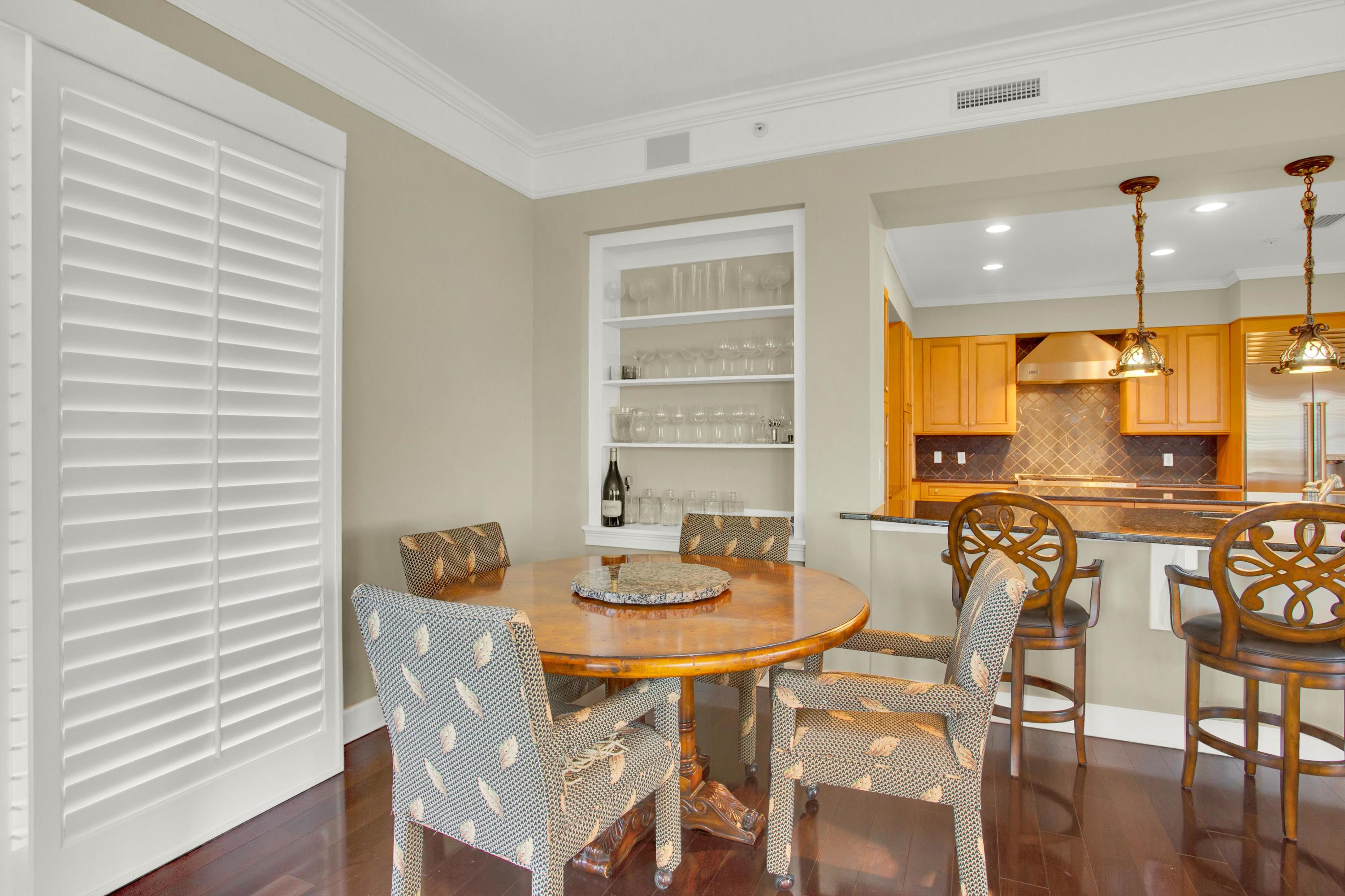 ONE WATER PLACE - Residential