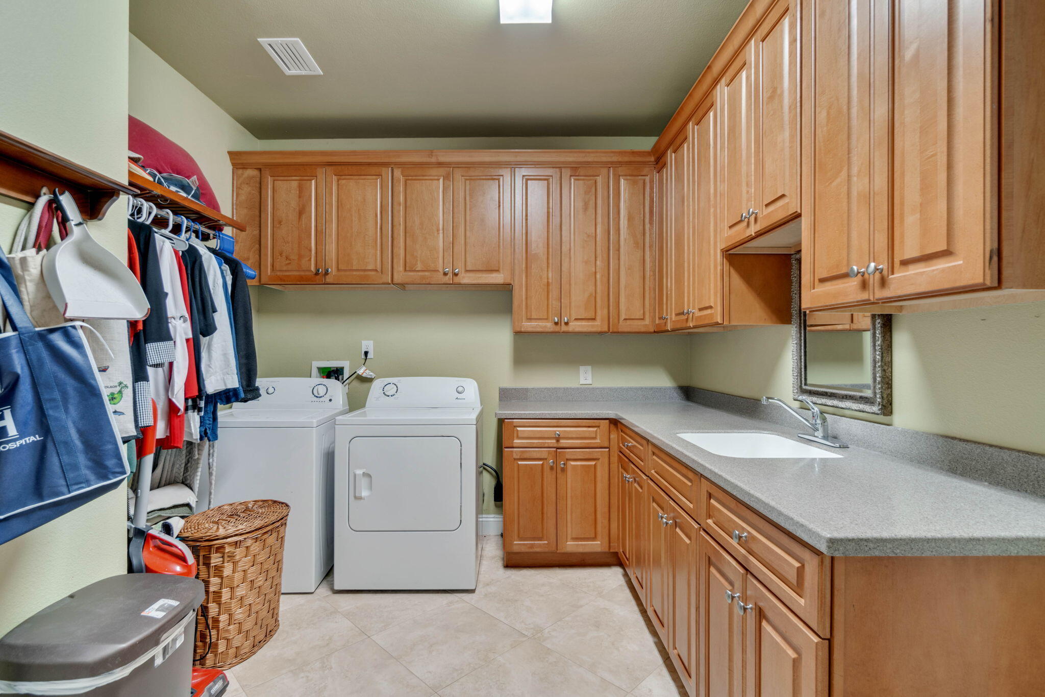 Magnolia Harbor - Residential