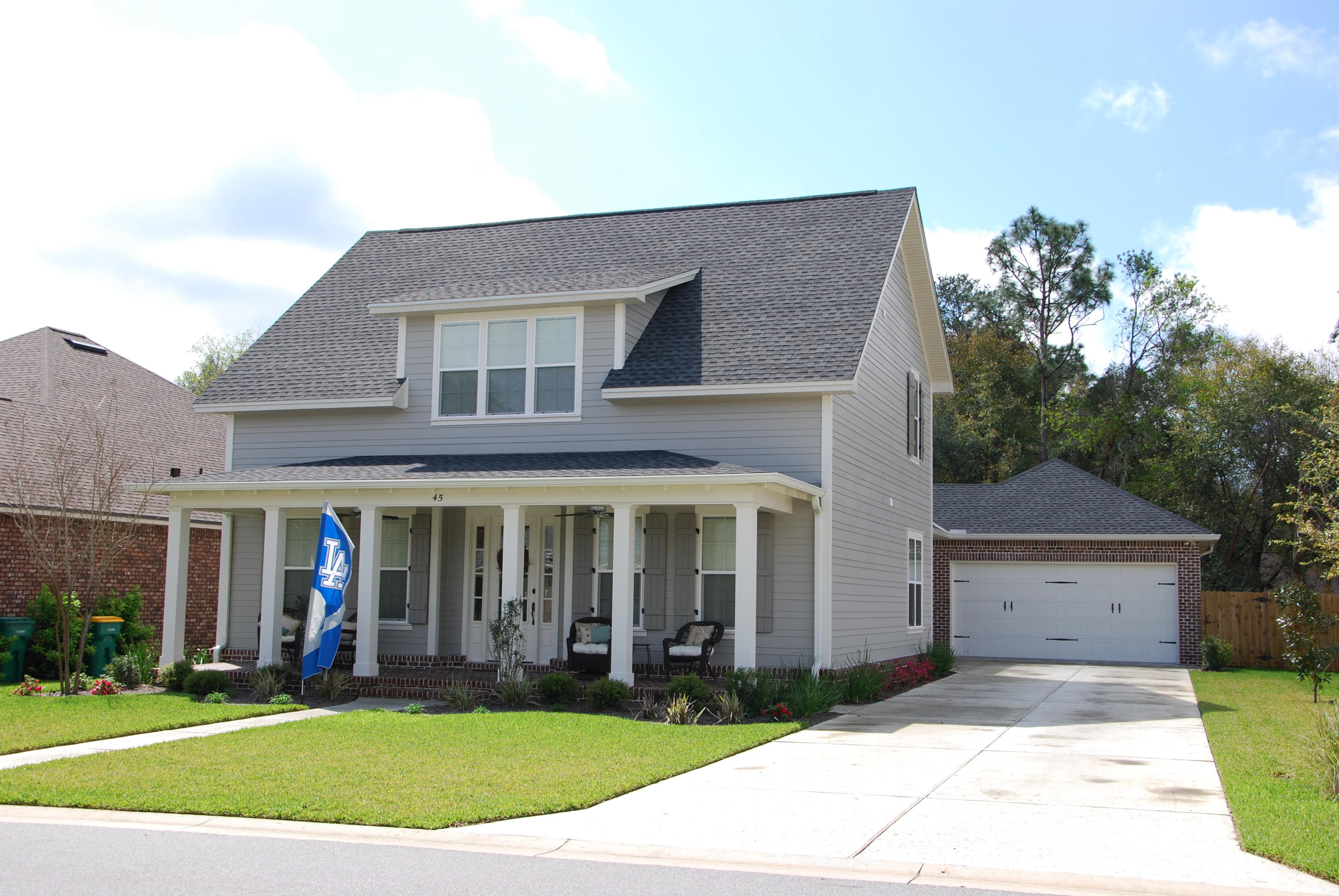 THE STABLES AT ROCKY BAYOU - Residential