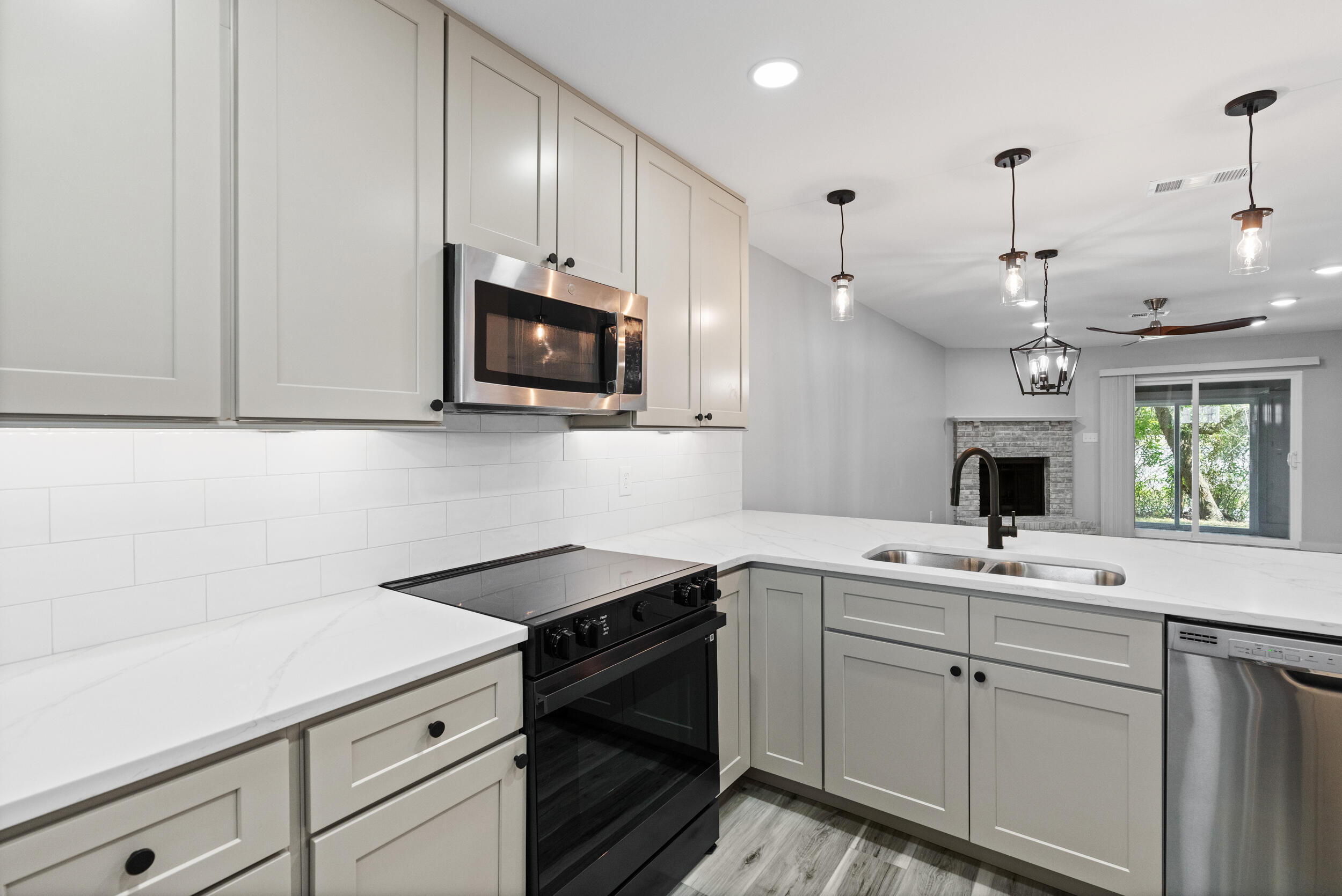 DESTIN RACQUET CLUB T/H - Residential