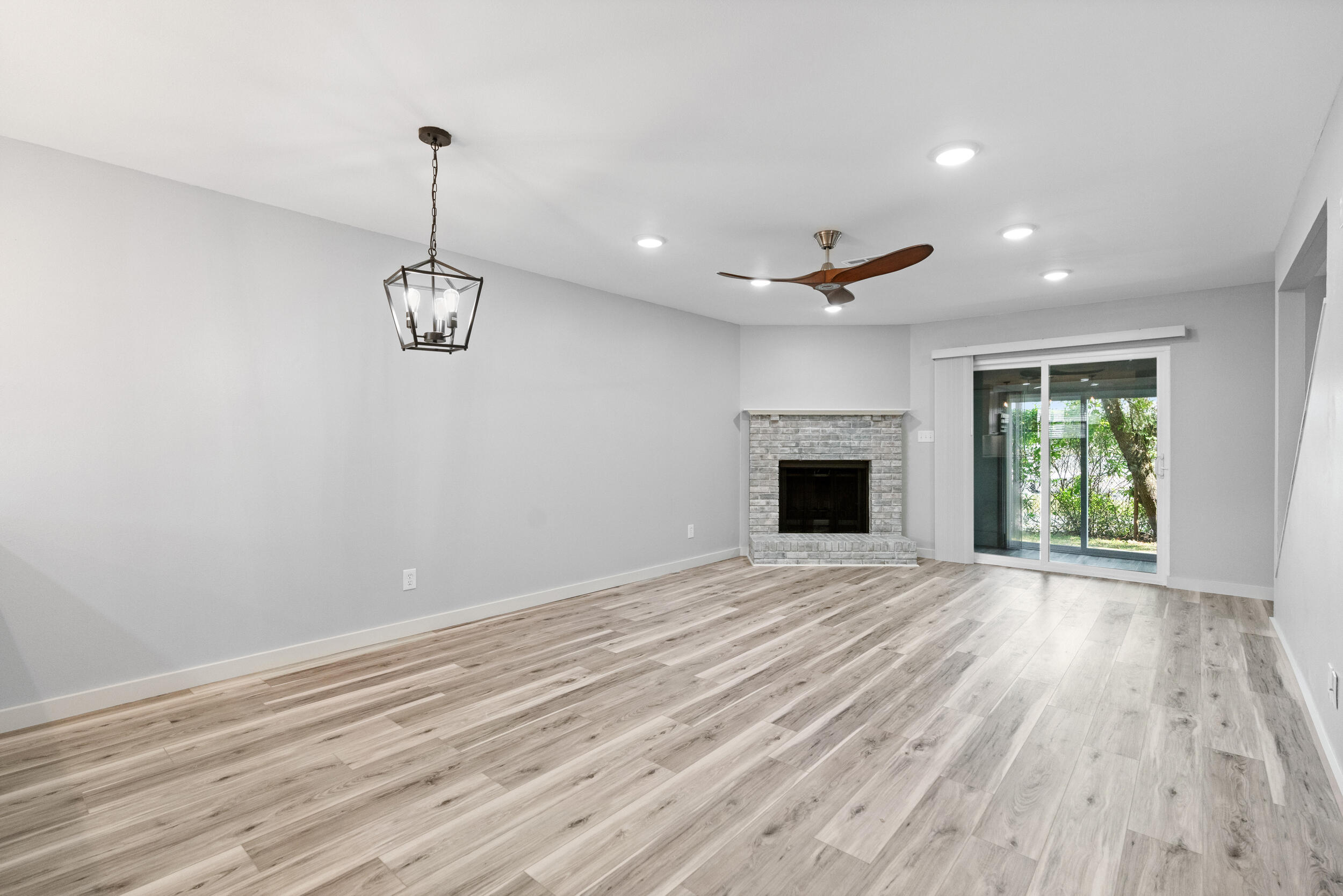 DESTIN RACQUET CLUB T/H - Residential