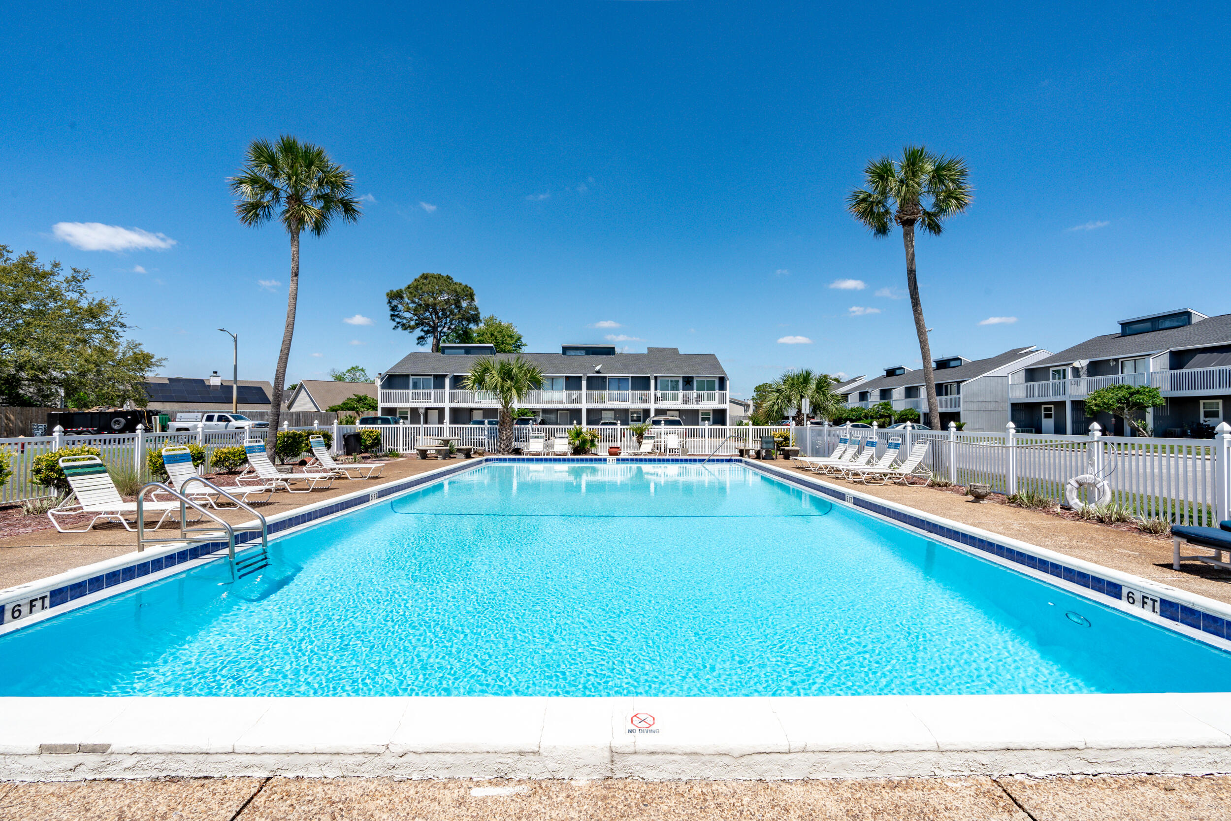 DESTIN RACQUET CLUB T/H - Residential