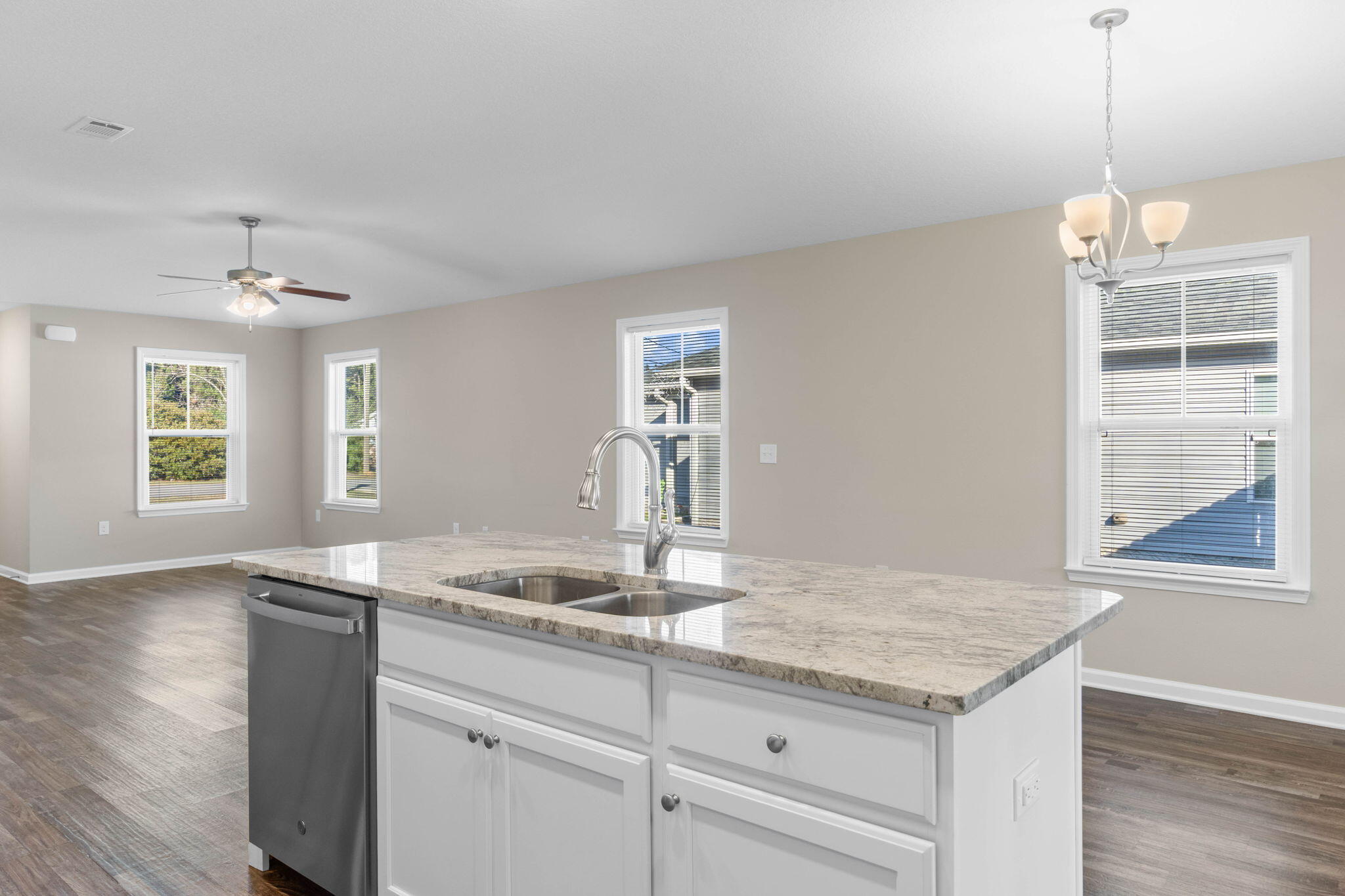 OAKDALE MINI FARMS - Residential