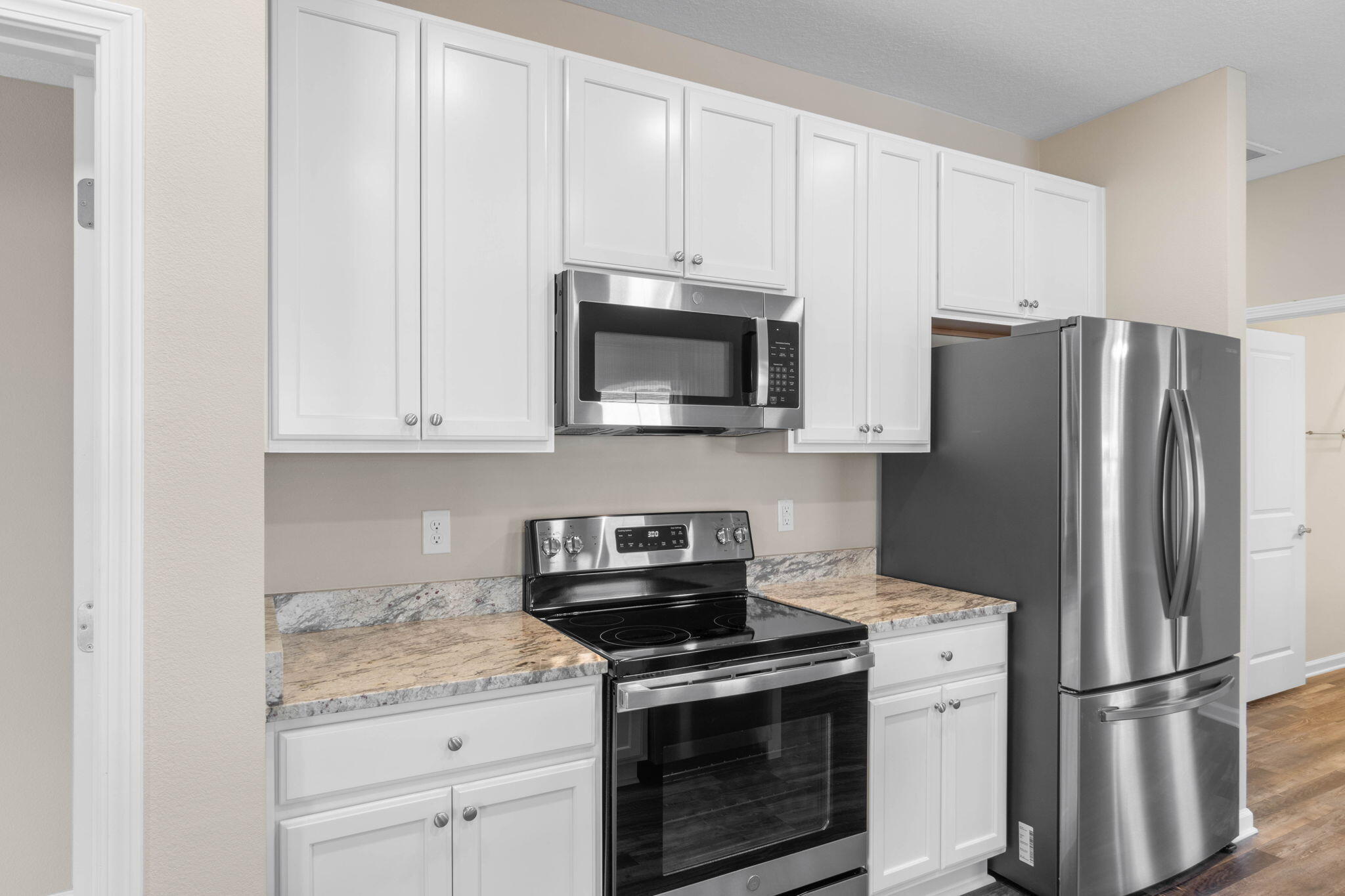 OAKDALE MINI FARMS - Residential